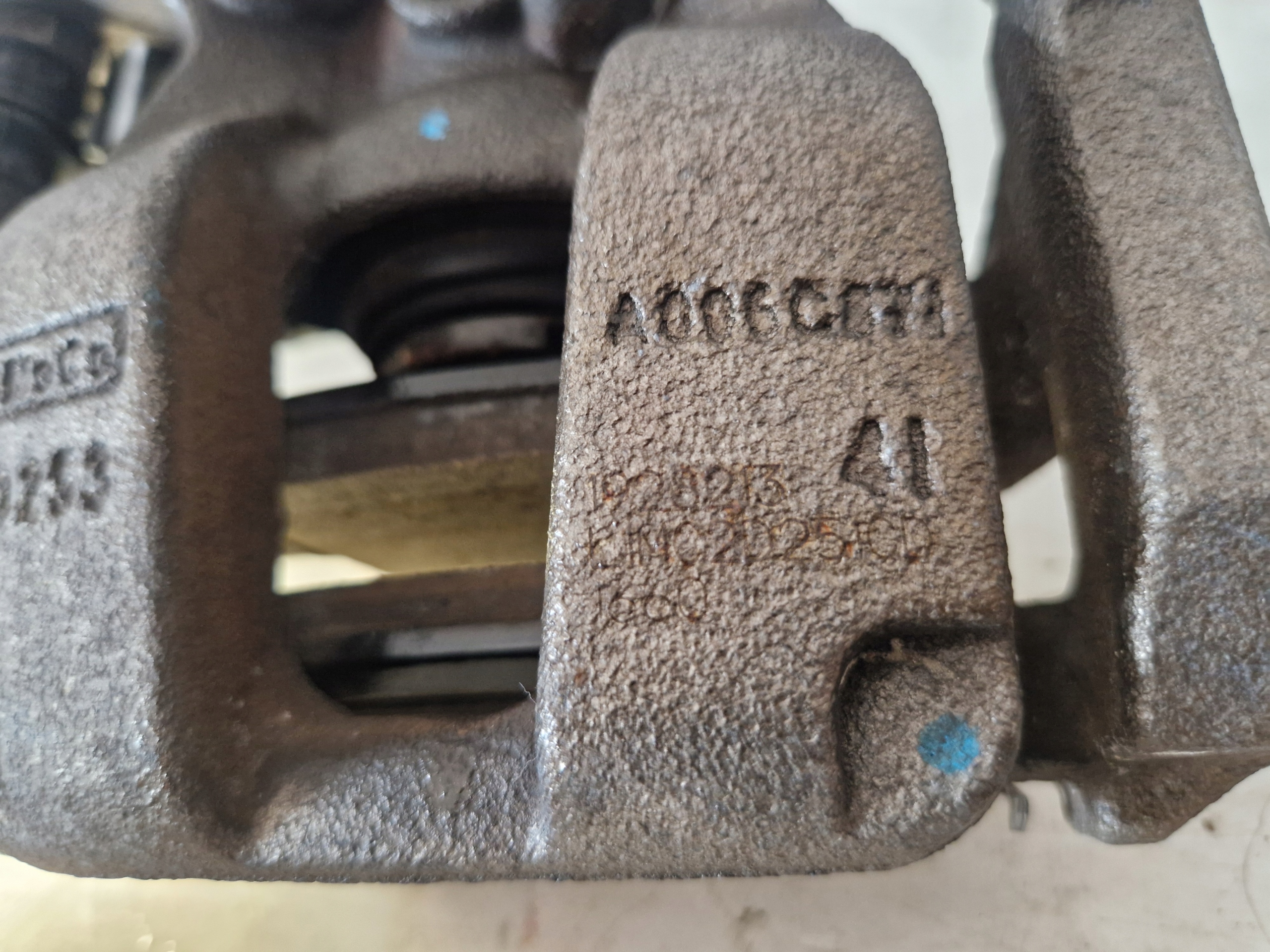 FORD EXPLORER VI MK6 2020- caliper CHAMULCOWY rear part rear left L1MC2D251CD