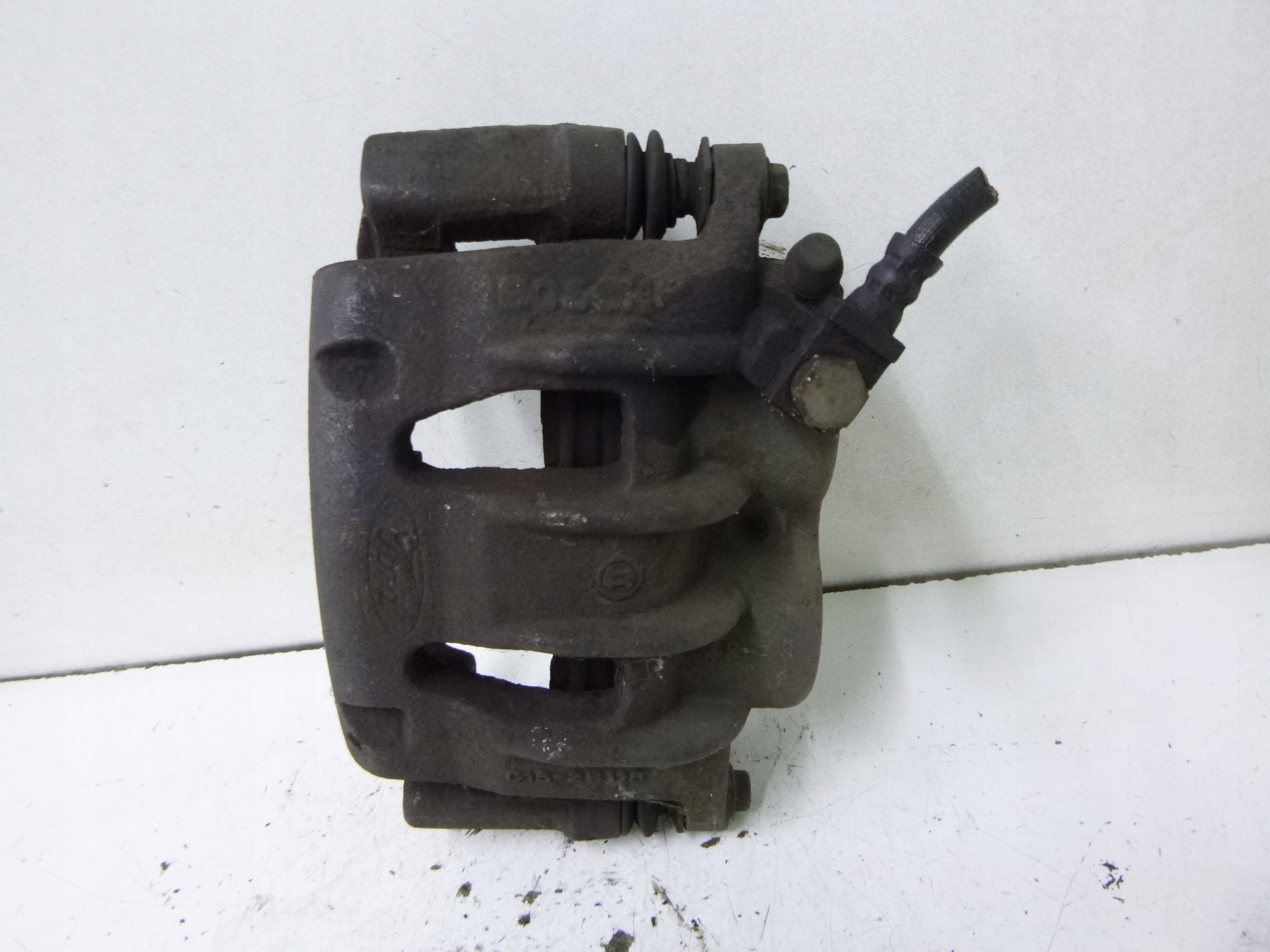 caliper brake front Ford Transit V 2.0TDCi 00r.