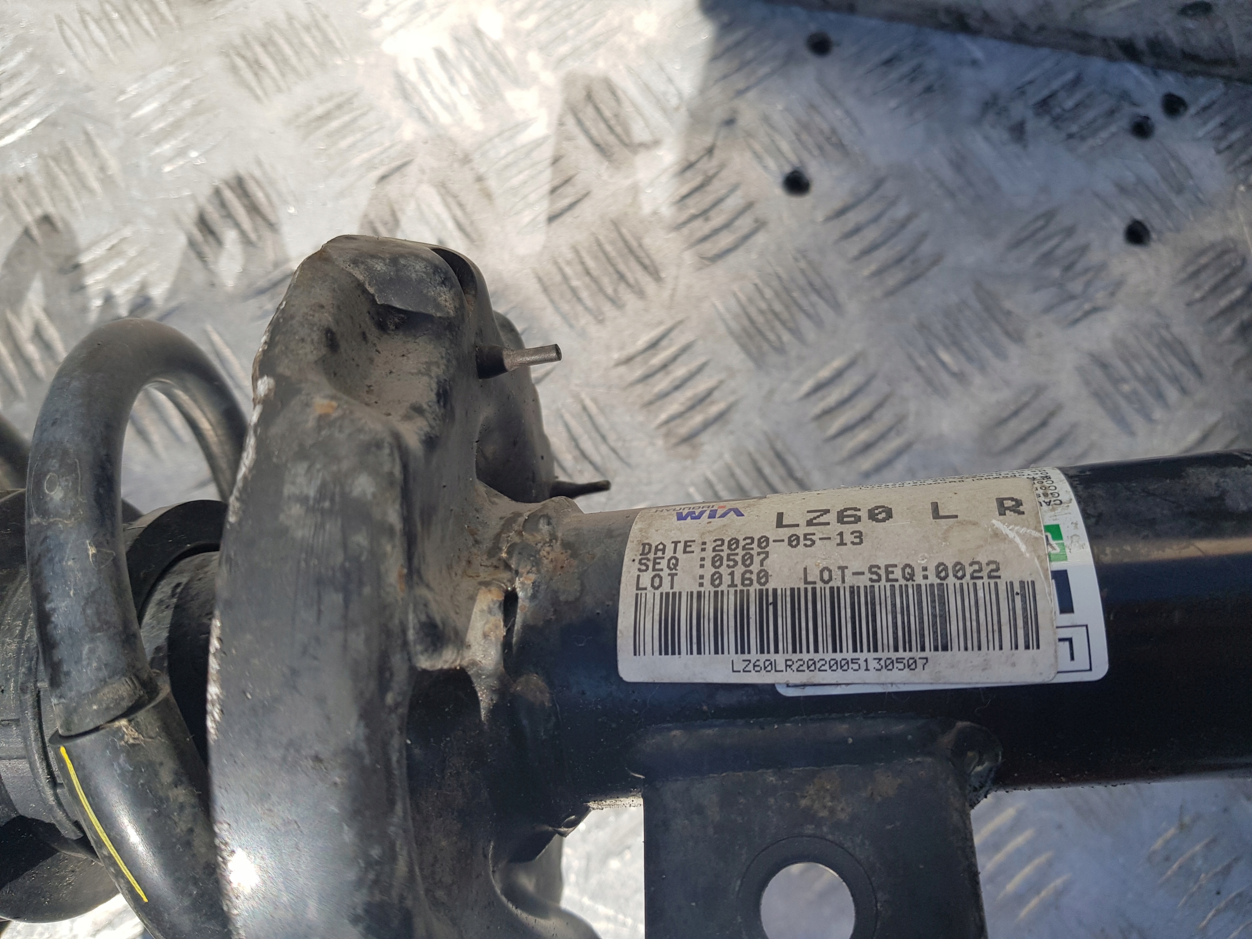 MCPERSON swing left front front KIA STONIC 2018 1.0 TGDI 51700-H8550