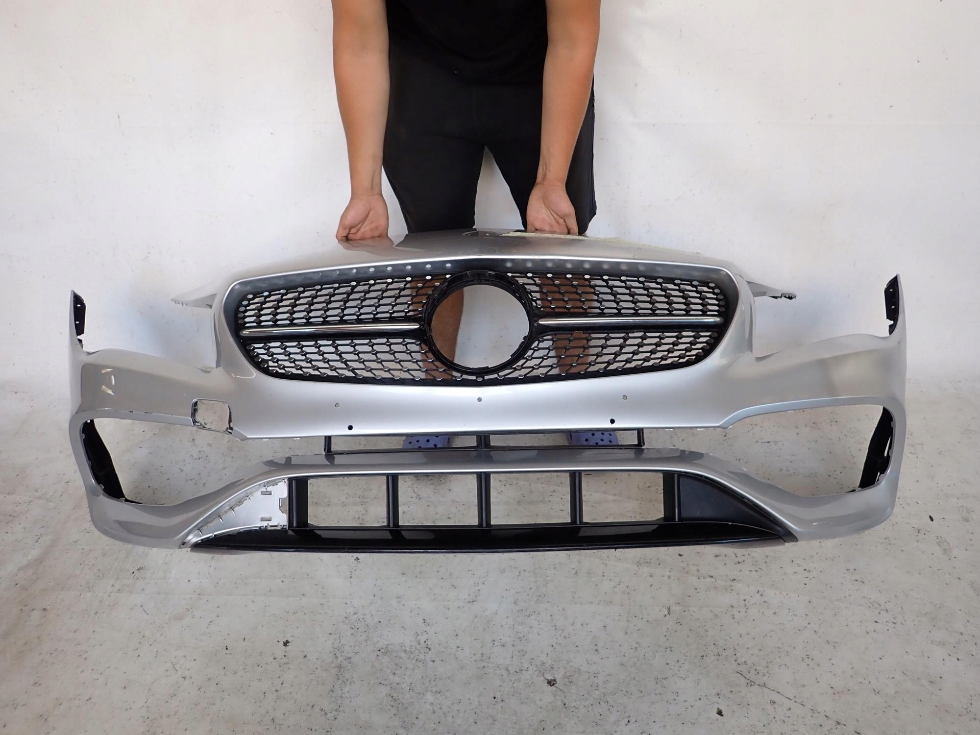 MERCEDES CLA and 1 C117 AMG LIFT 17-19 bumper front front PDC