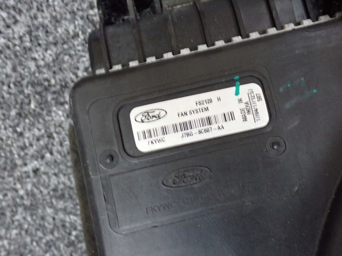 FORD FIESTA MK7 FORD KA ventilátor chladič vody