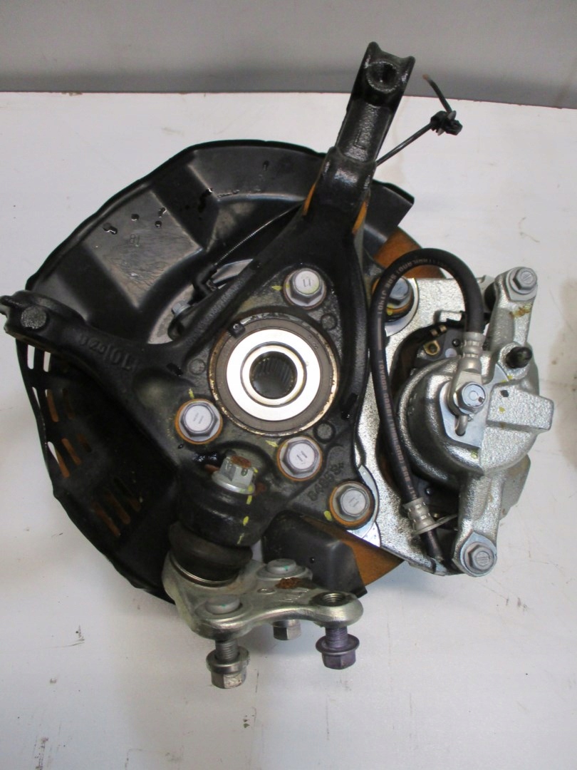 swing swings LEXUS UX 1,8HYBR front