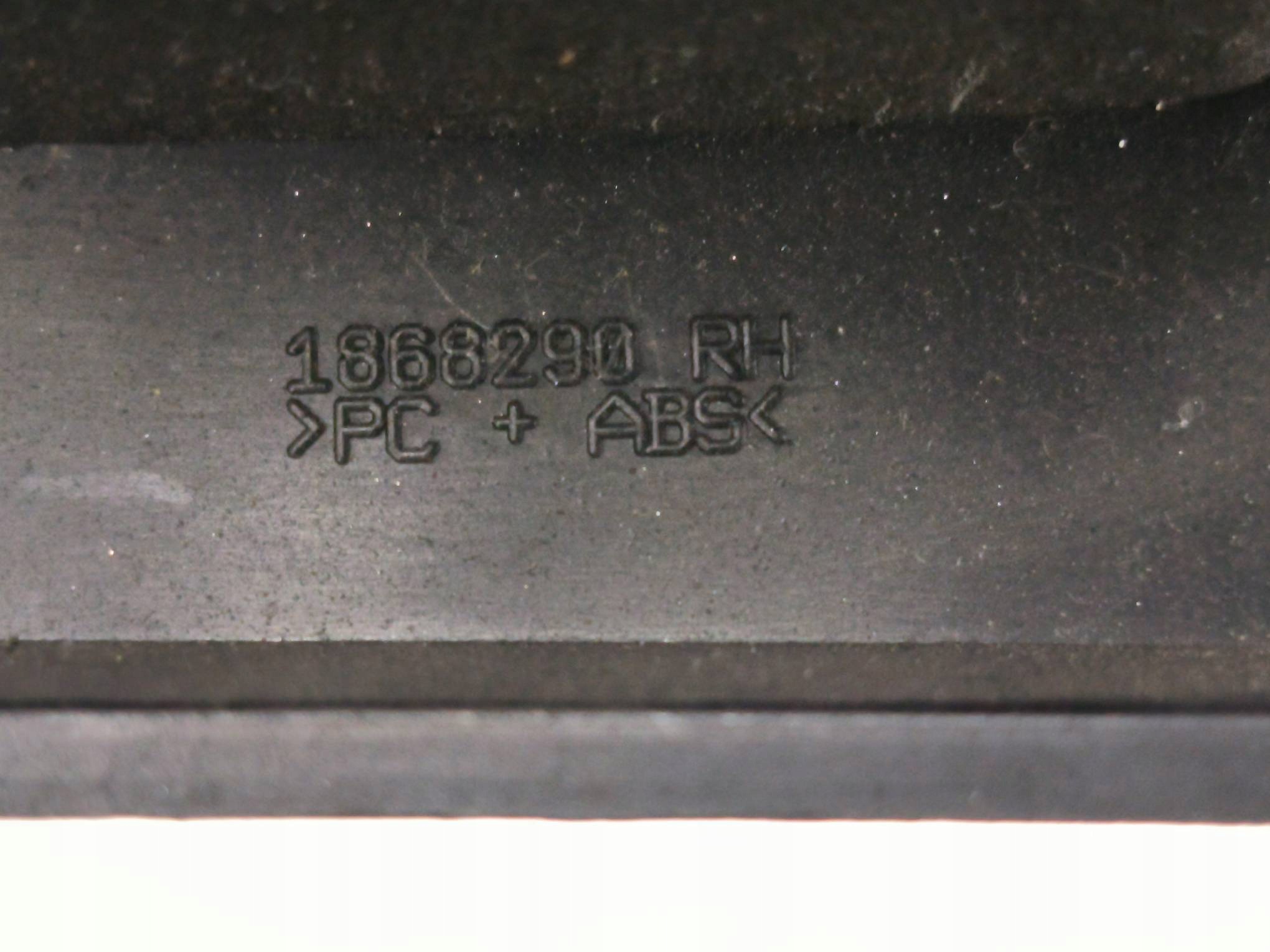 PANEL gombok 1868290 SCANIA R480