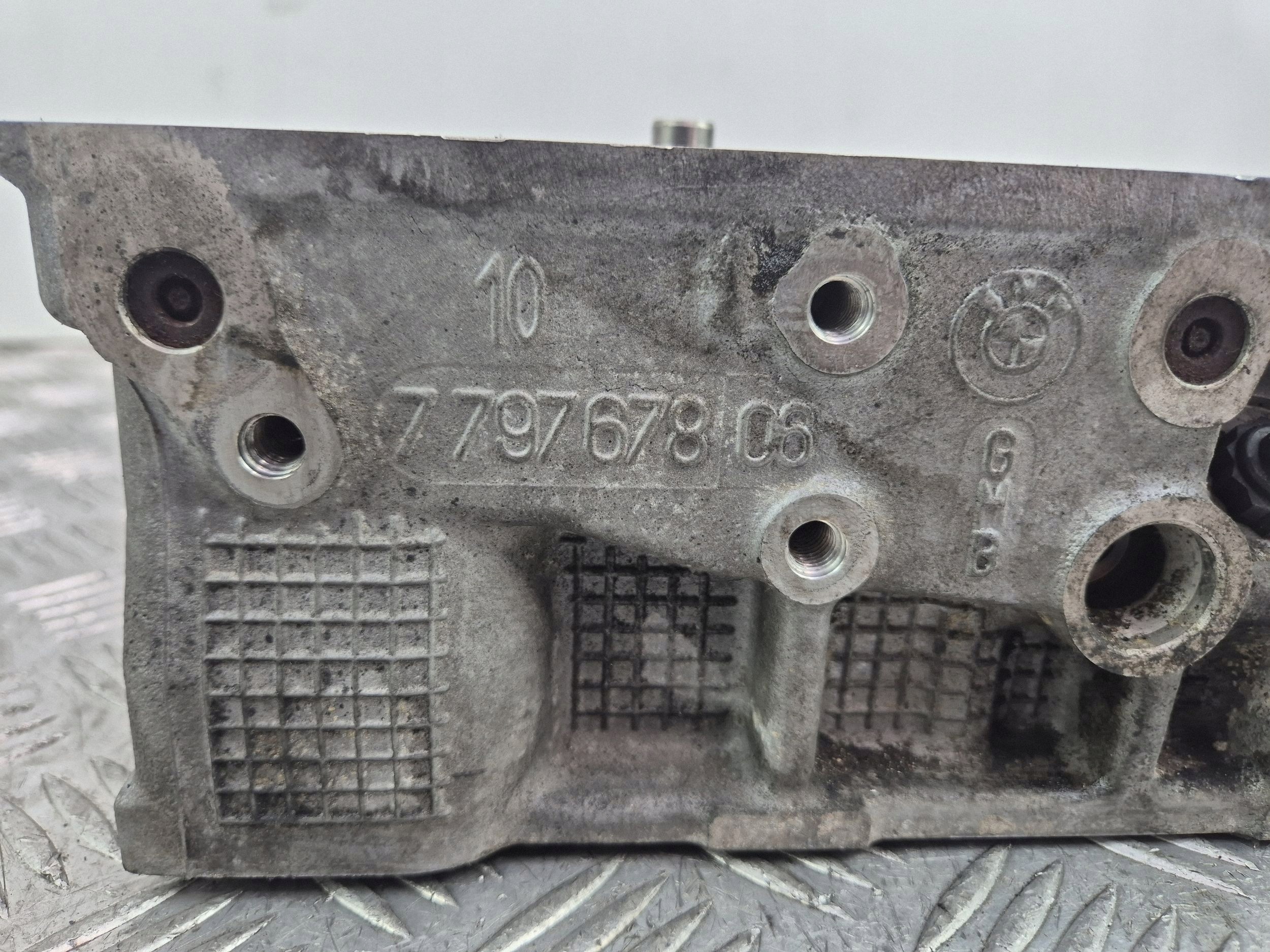 testata motore BMW 1 E81 E87 118d 7797678 N47D20A