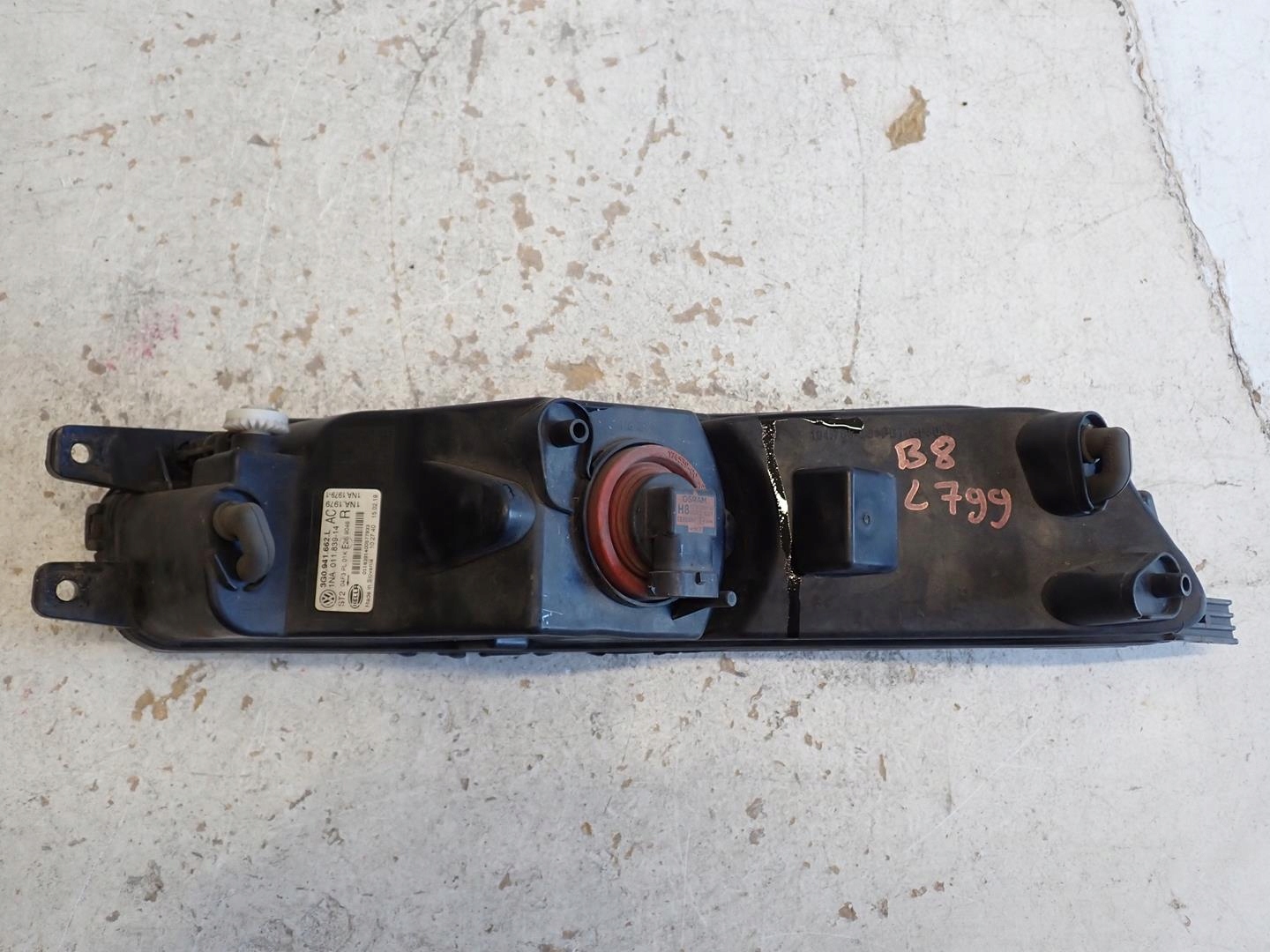 Nebelscheinwerfer rechts VW PASSAT B8 2014- 3G0941662L