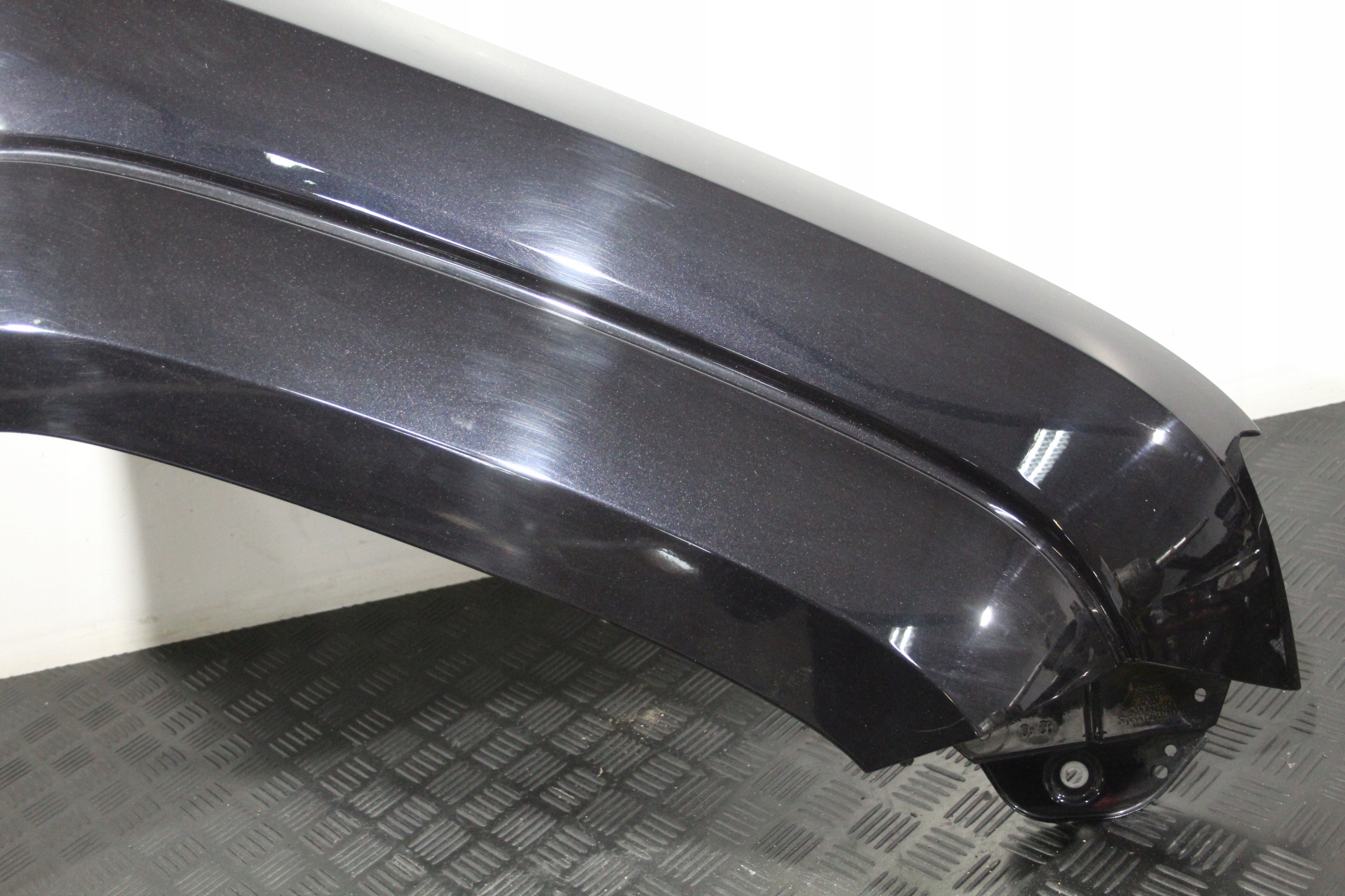 fender right front VW AMAROK 2H 2H3 LIFT