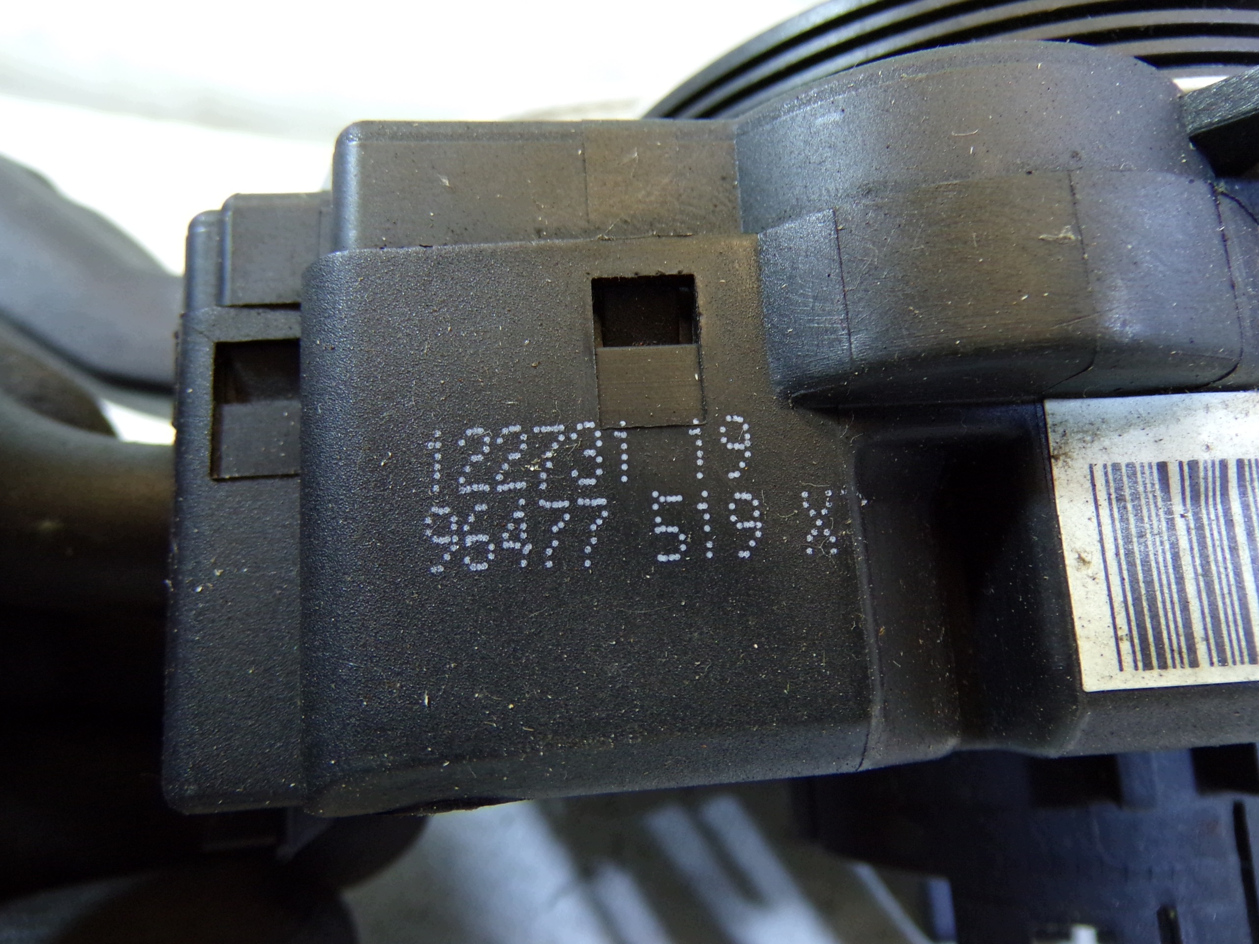 commande levier commodo sous volant PEUGEOT 206 CC 12273119