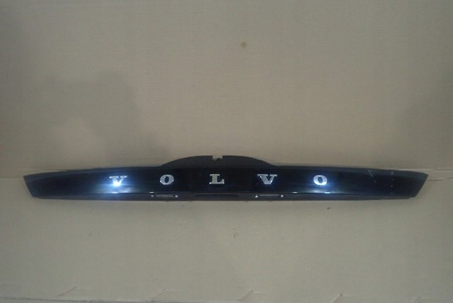 BLENDA NA KLAPE NAKŁADKA VOLVO V60 MICROSTYK 2010-