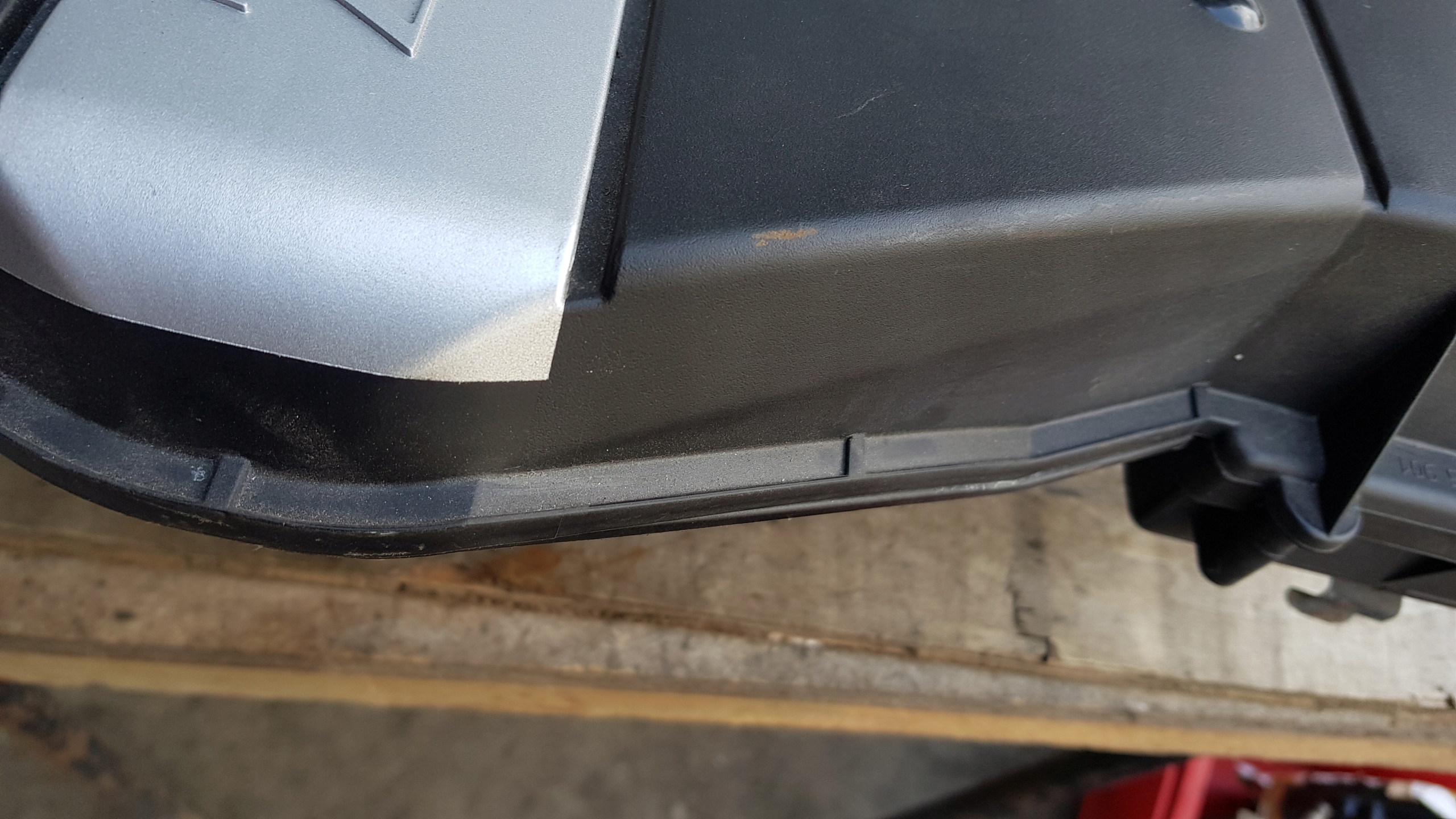 MERCEDES W220 5.0 8V Gehäuse filter POWIERZA Blende Abdeckung