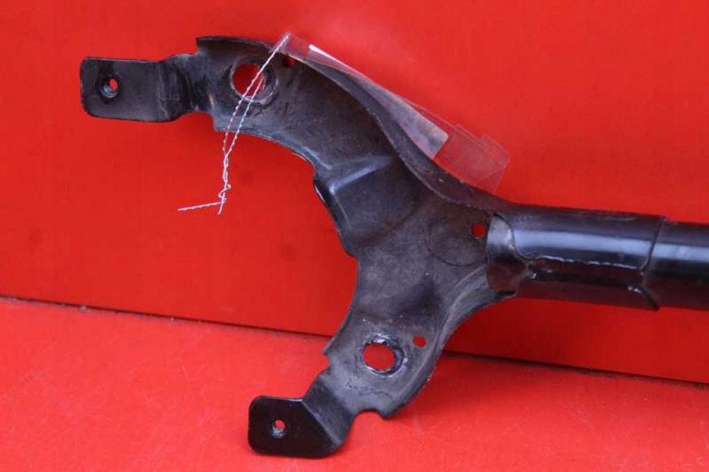 распорка Балка стаканов перед передних opel Astra 5 V k 1.6 T 200 ЛС