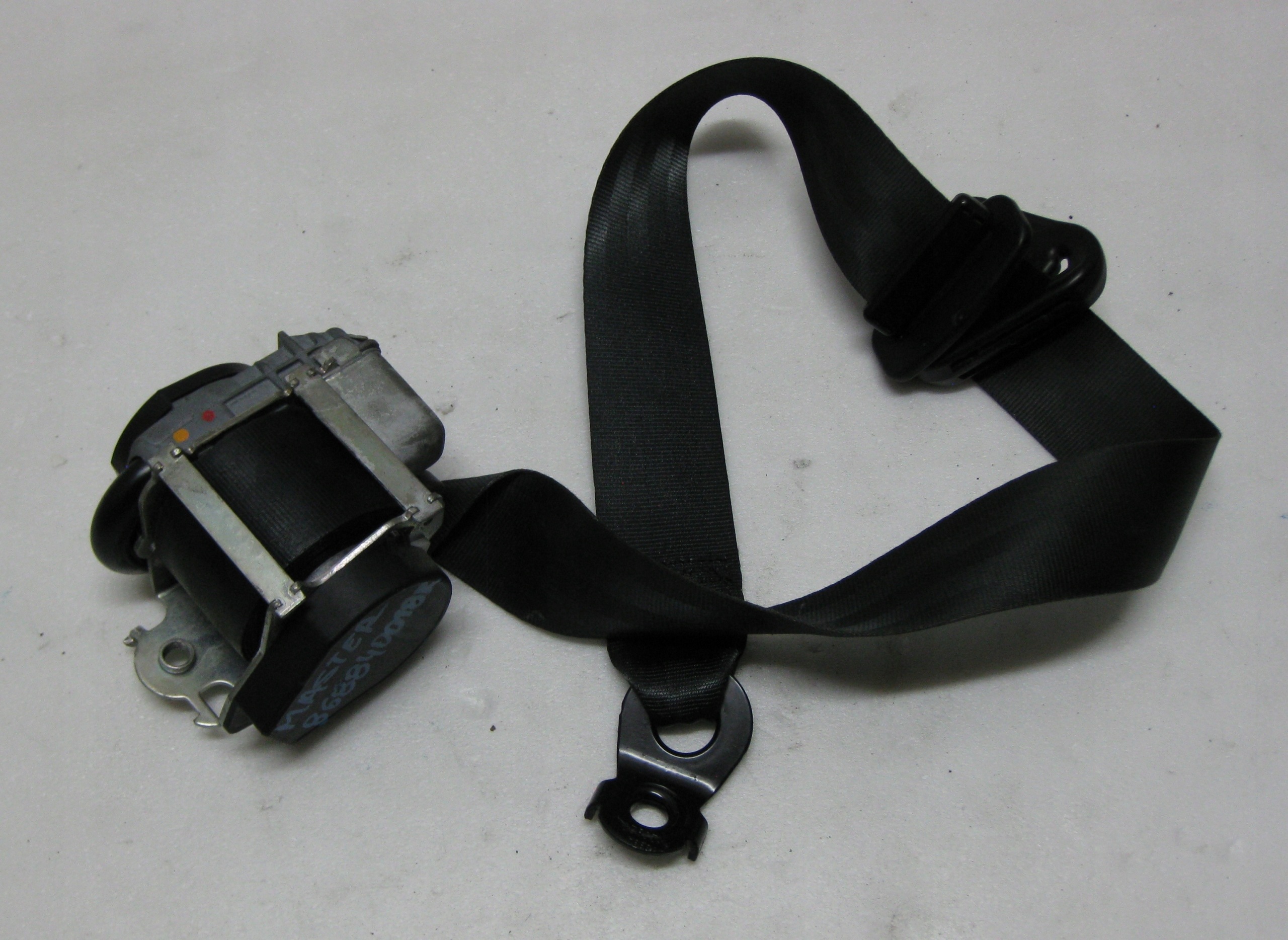 RENAULT MASTER III seat belt left front front 868840018R