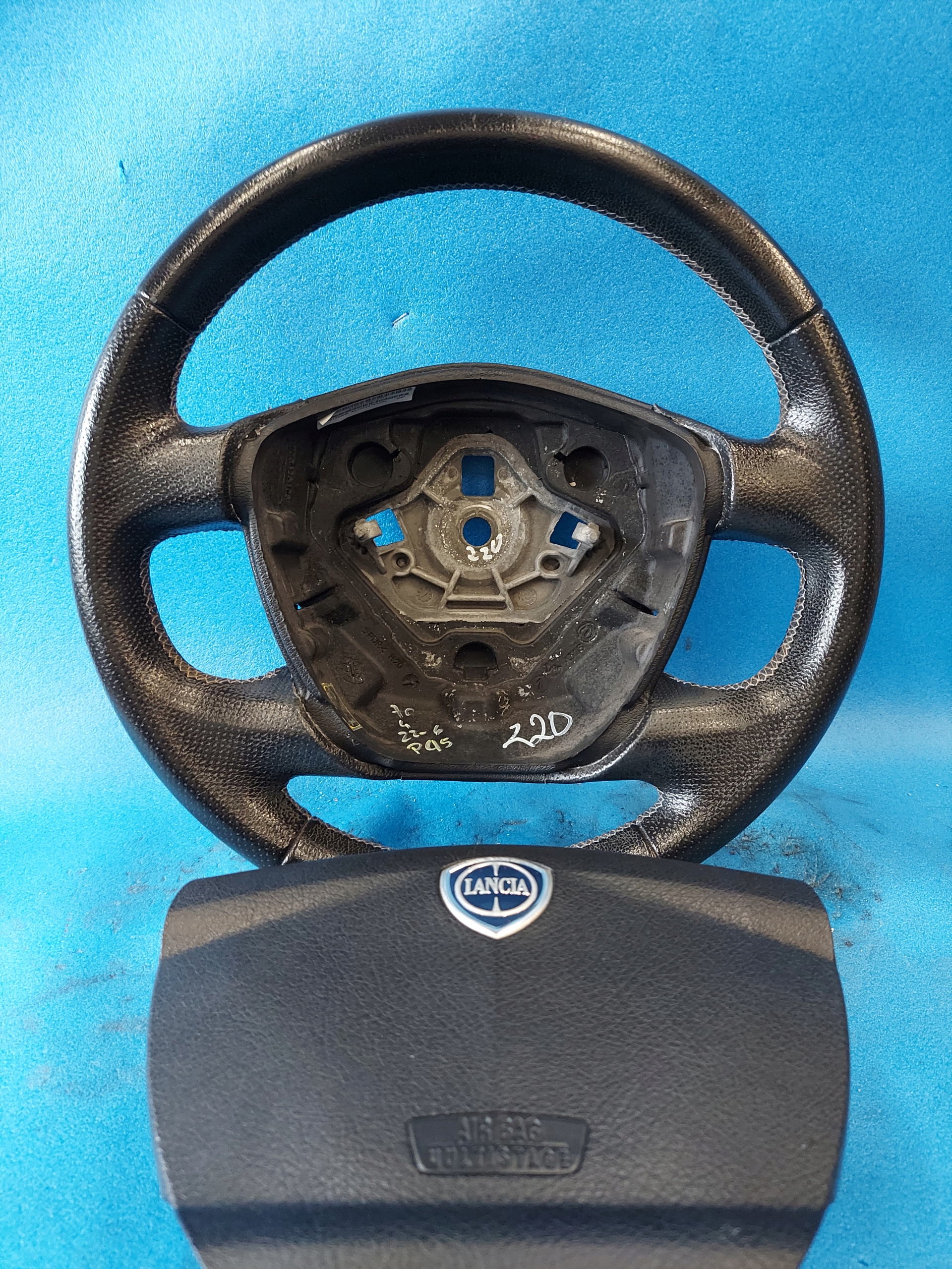 РУЛЕВОЕ КОЛЕСО LANCIA YPSILON SV70088000