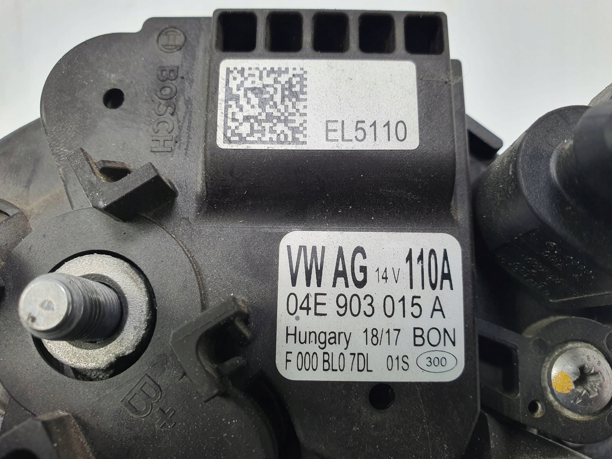 ALTERNATOR 04E903015A SKODA RAPID