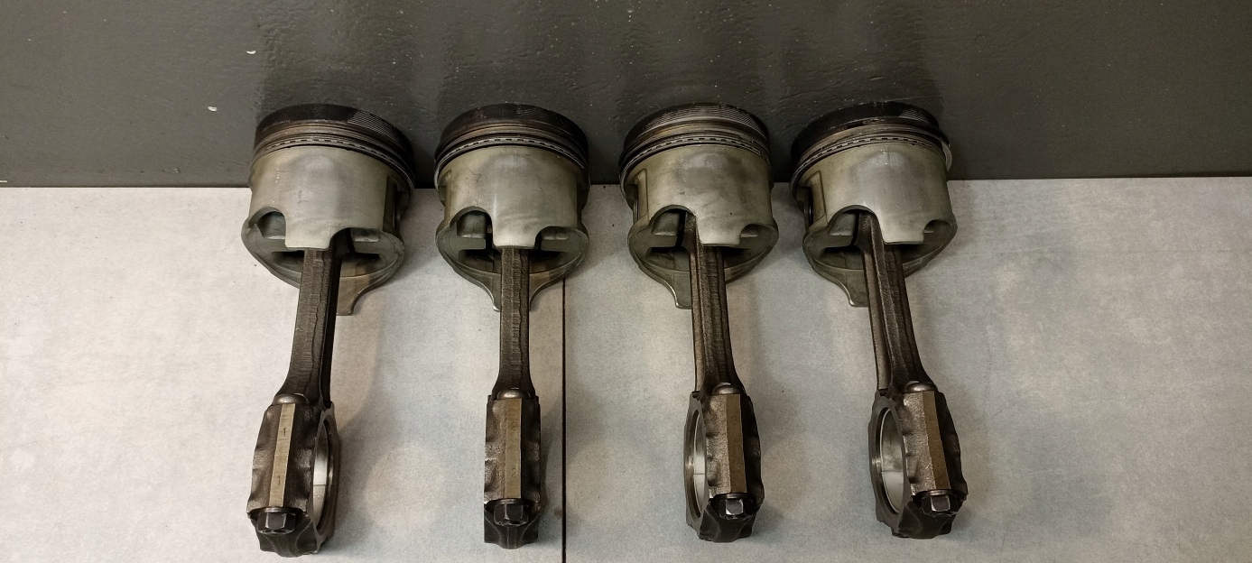 ПОРШЕНЬ ШАТУН OPEL KOMBO B 1.7 D