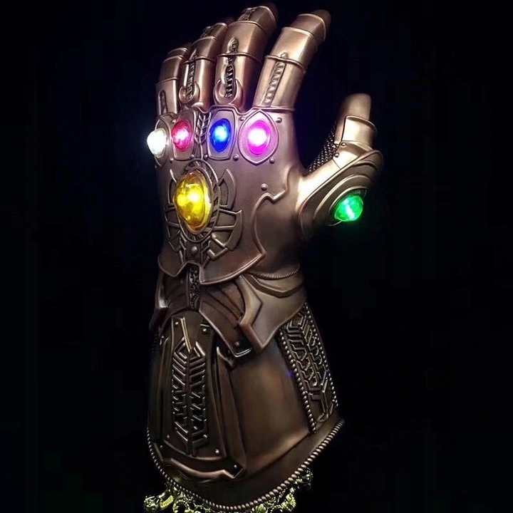 RĘKAWICA NIESKOŃCZONOŚCI THANOSA Dla Dzieci ŚWIECI Tematyka, motyw Avengers