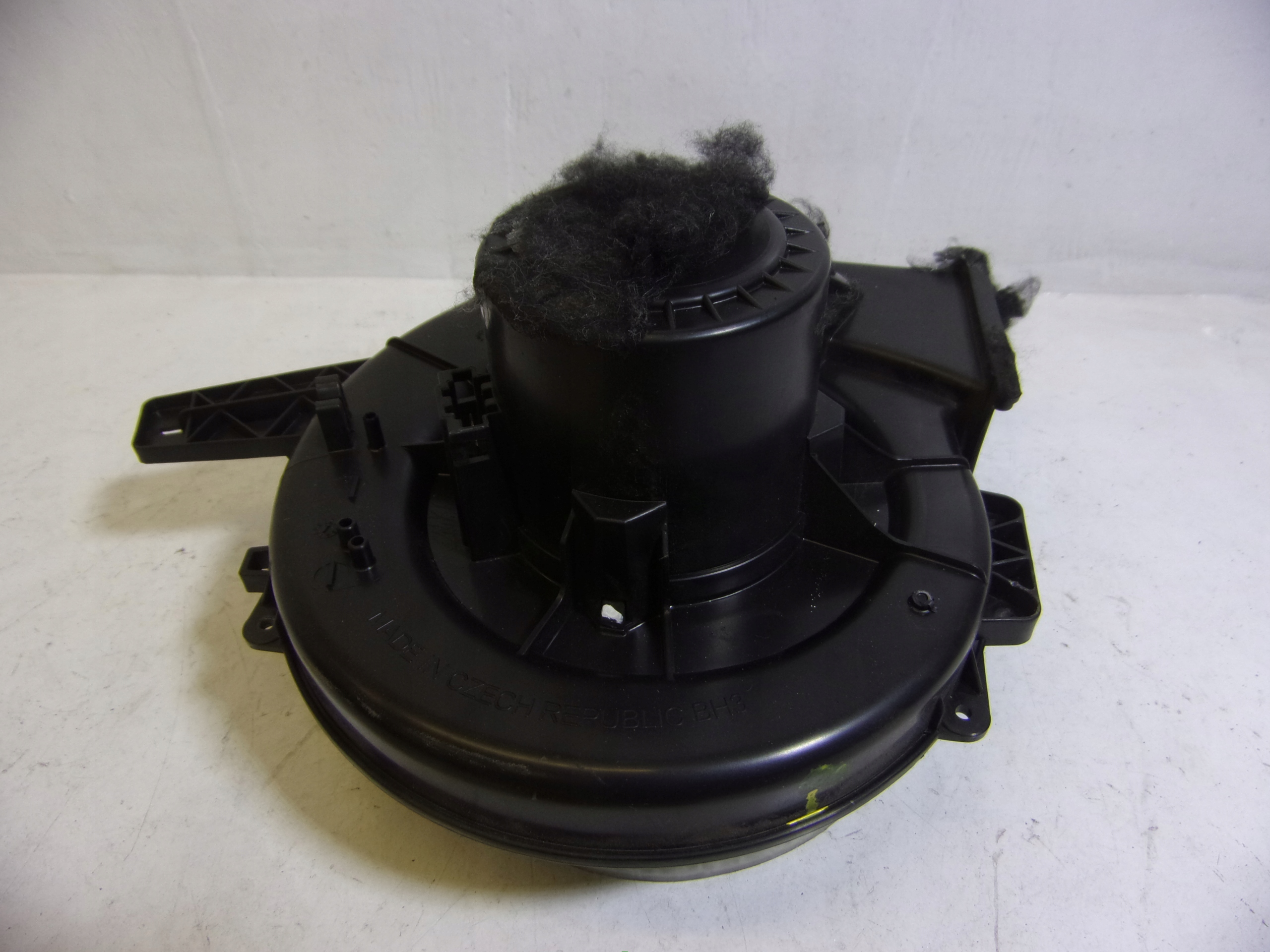 ventilátor klími SKODA RAPID 6R1819015A