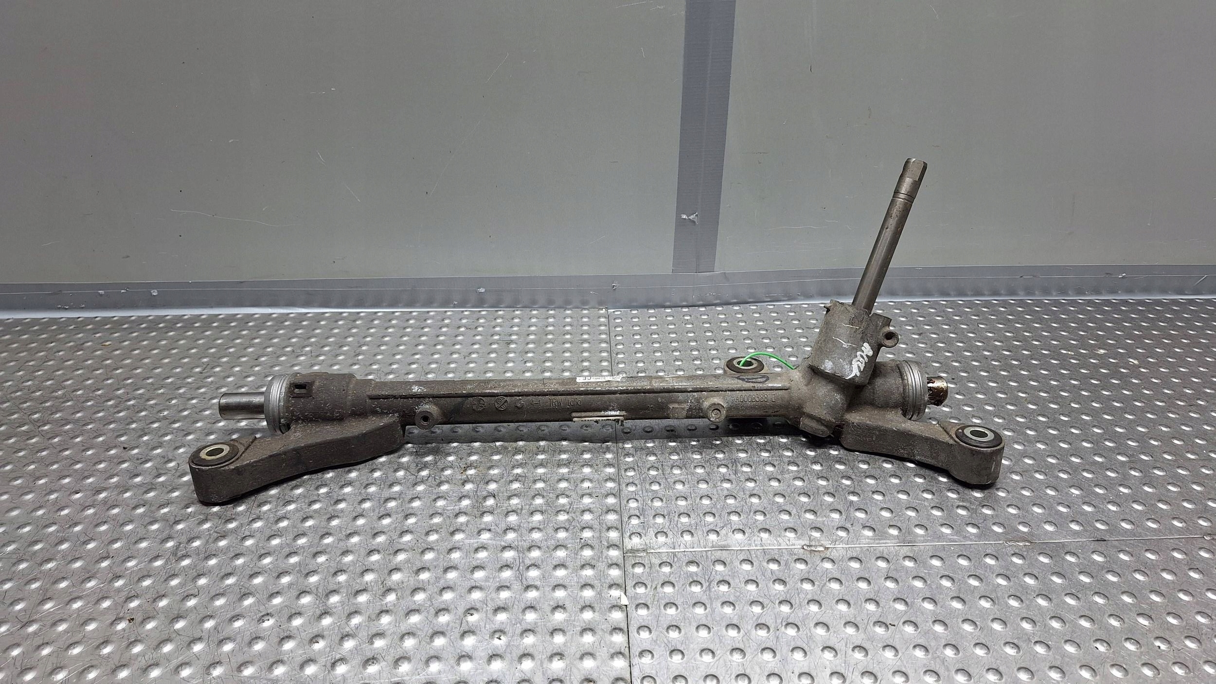 servo control 8V51-3200-CE FORD FIESTA MK7