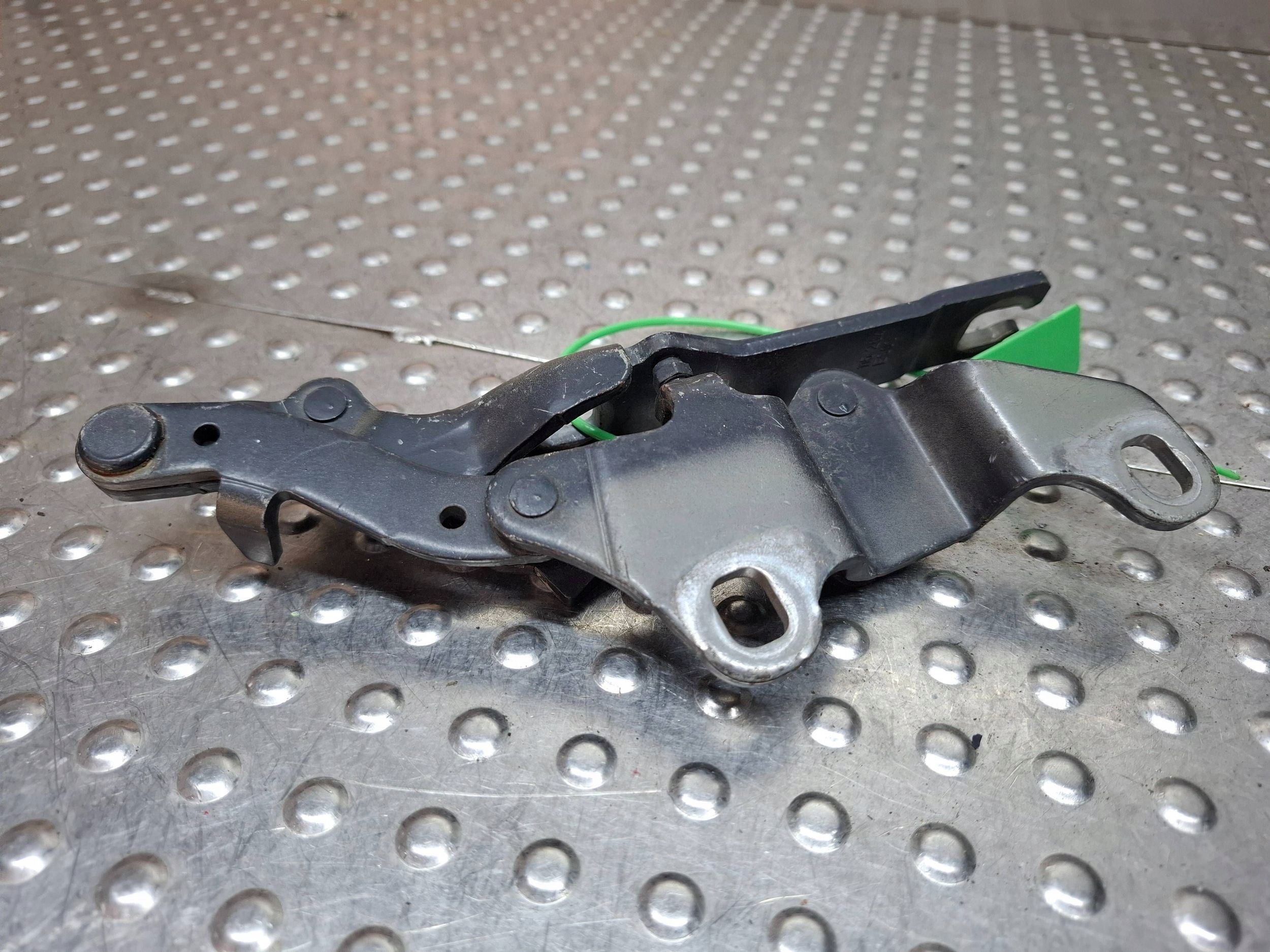 Charnière du capot Droite Avant 7115264 BMW E90 E91 E92 E93