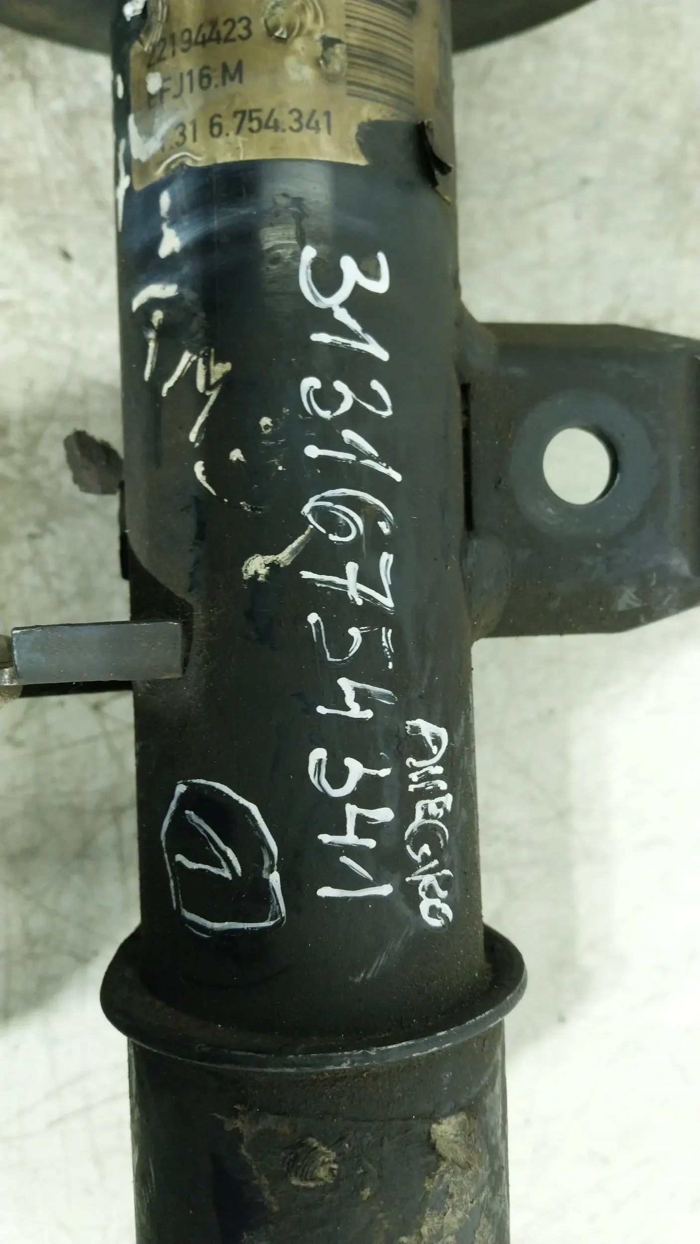 shock absorber front left 6754341 BMW X5 E53