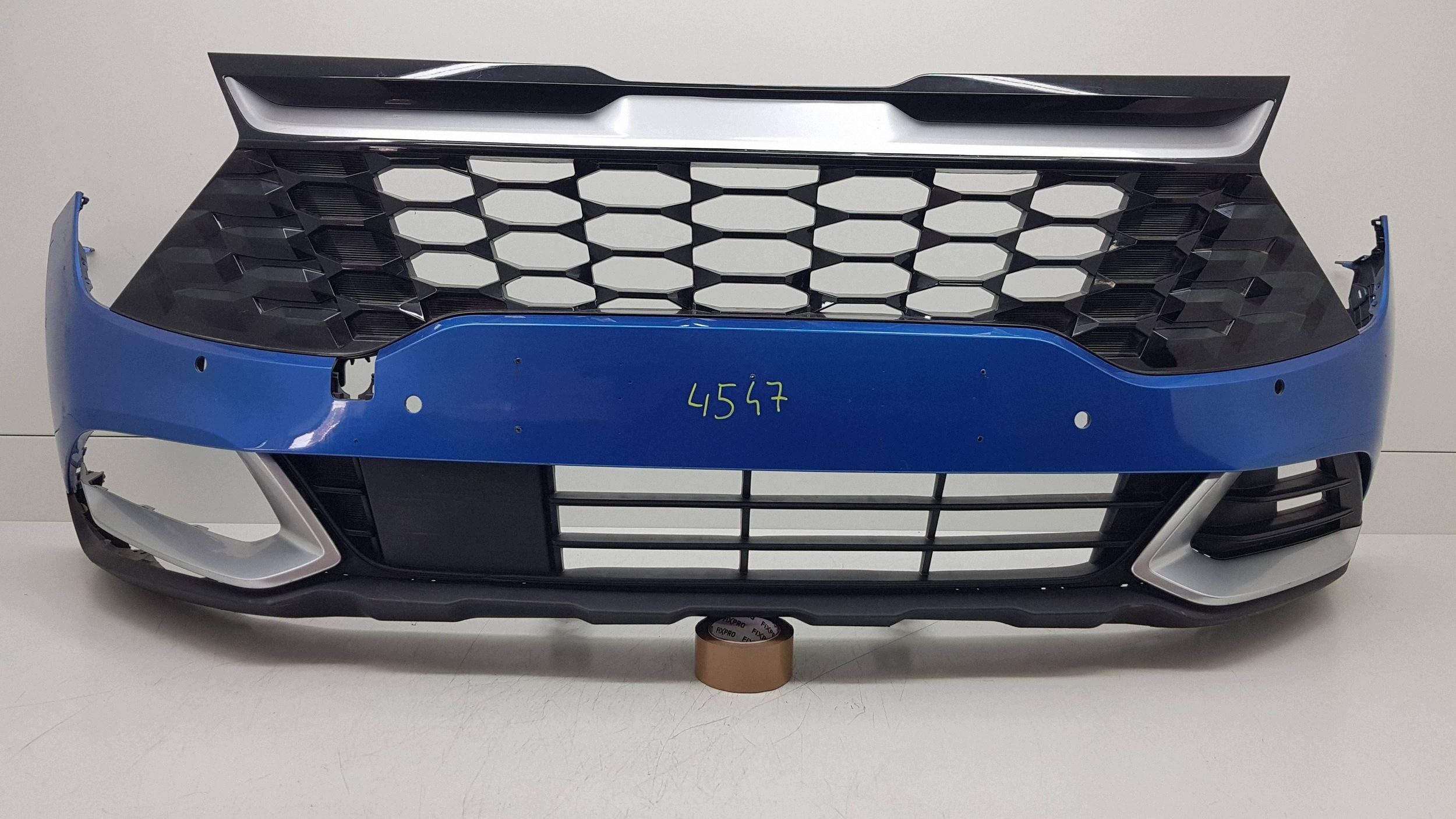 KIA SPORTAGE 5 V 2021 - bumper front 86511-R2000