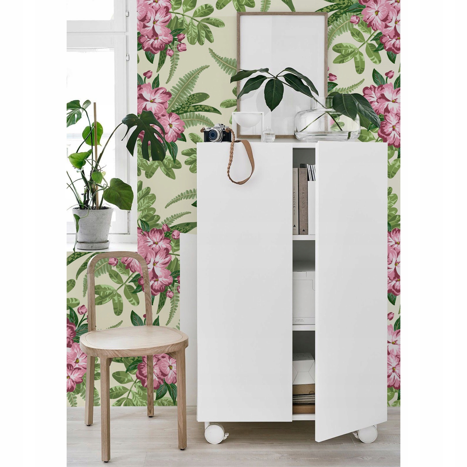 

Tapeta ścienna Tropikalne różowe kwiaty 250x104 cm