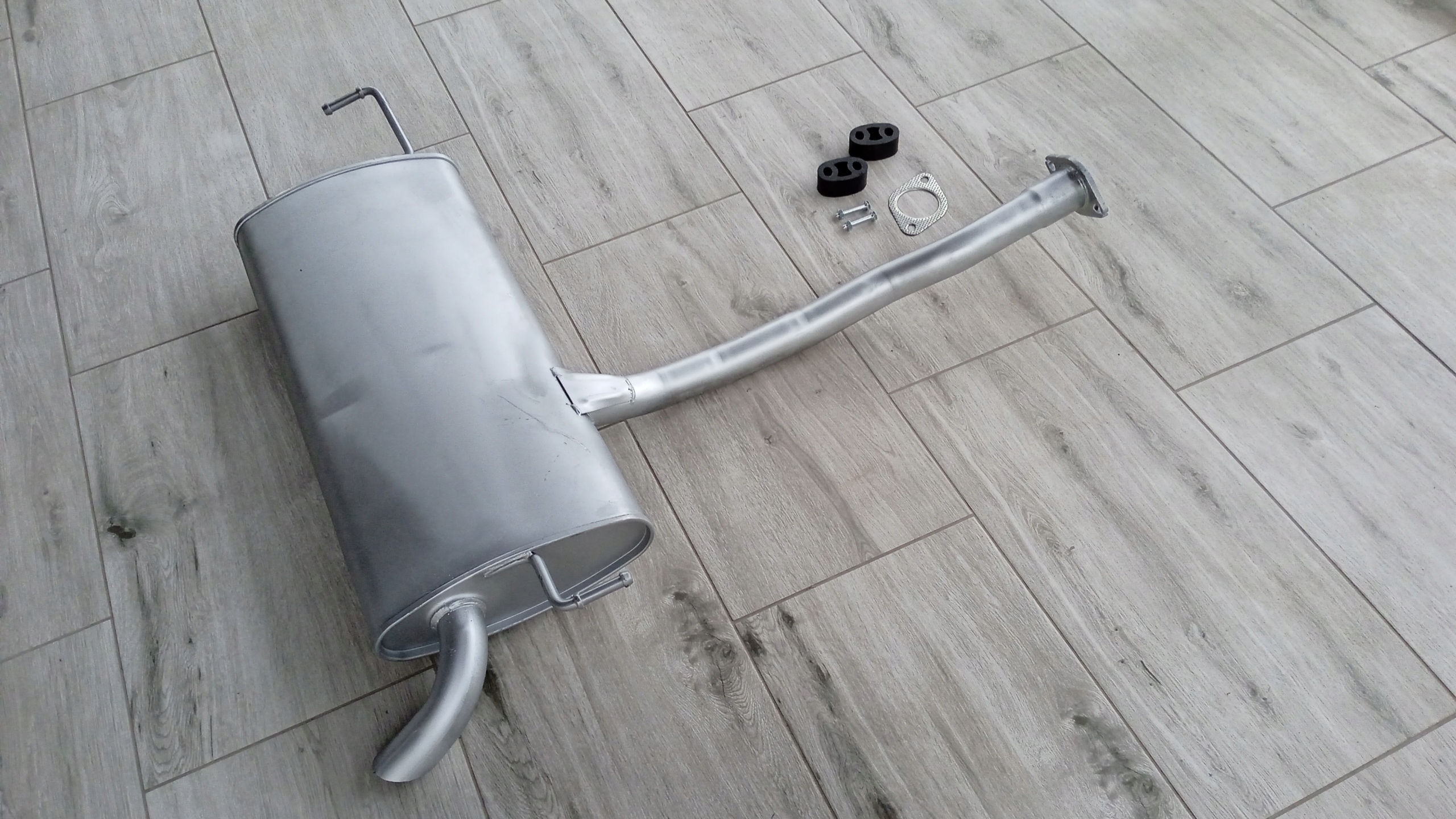 TŁUMIK KOŃCOWY HYUNDAI IX35 KIA SPORTAGE + GRATISY