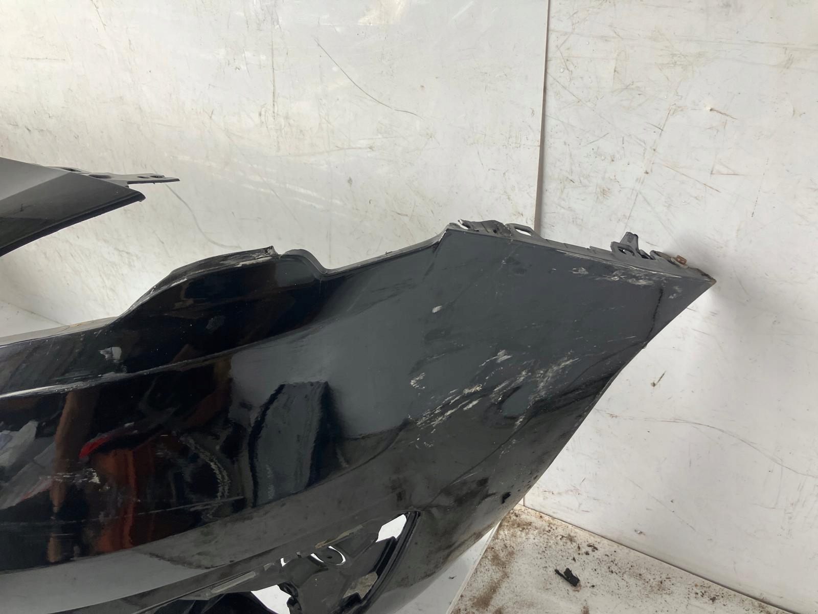 nárazník předek přední PEUGEOT 5008 a LIFT