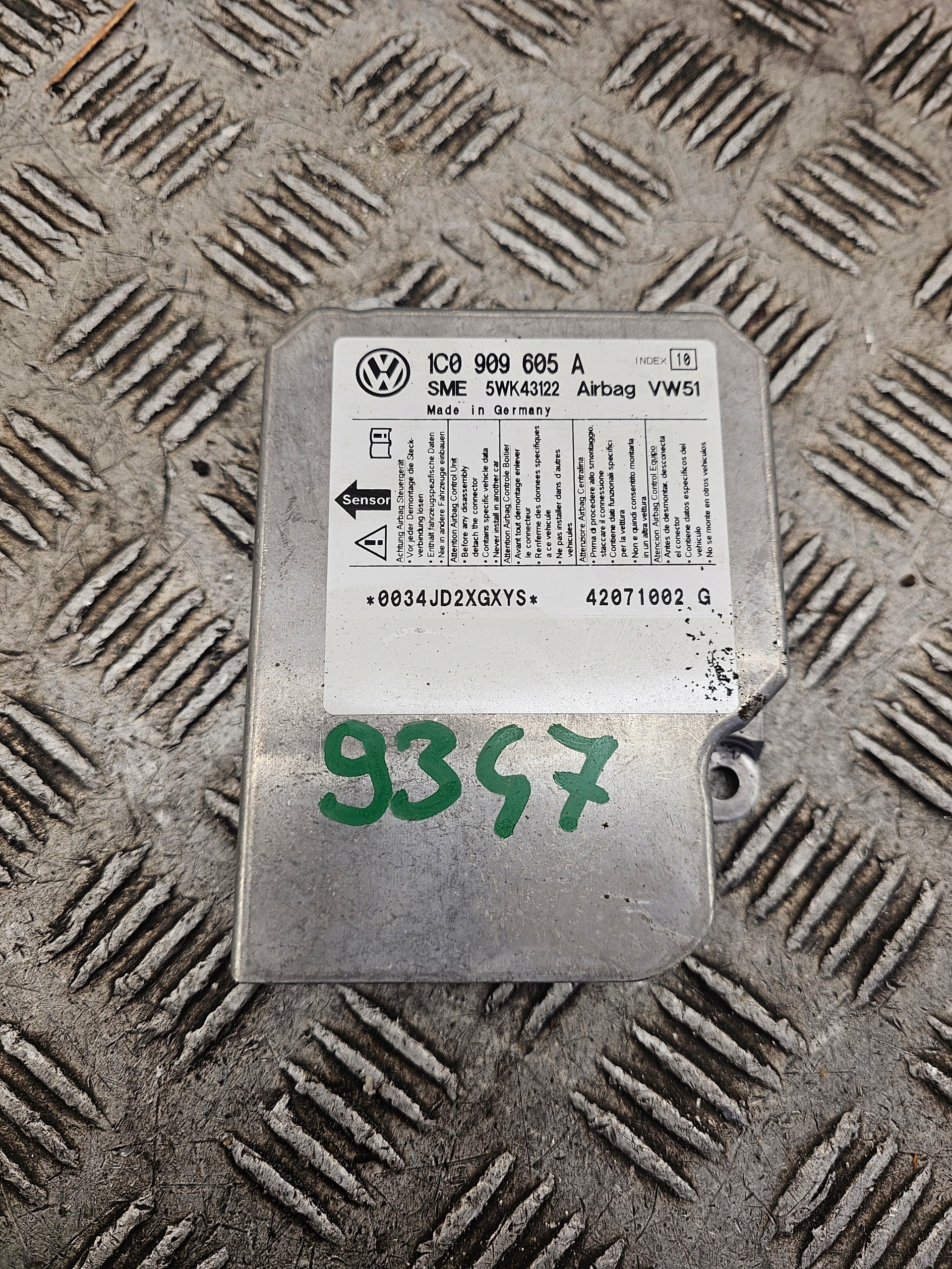 control unit module airbag SEAT LEON 1C0909605A