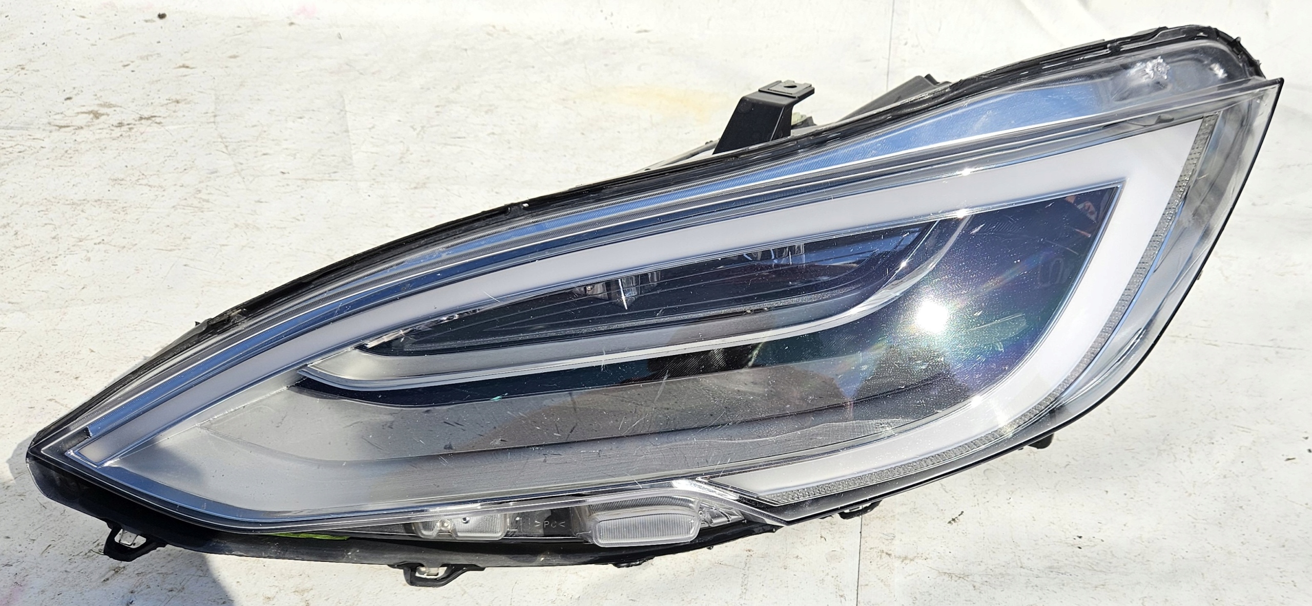 ФАРА TESLA МОДЕЛЬ S РЕСТАЙЛИНГ ПОЛНЫЙ КОМПЛЕКТ LED 2016-> ЛЕВА EU