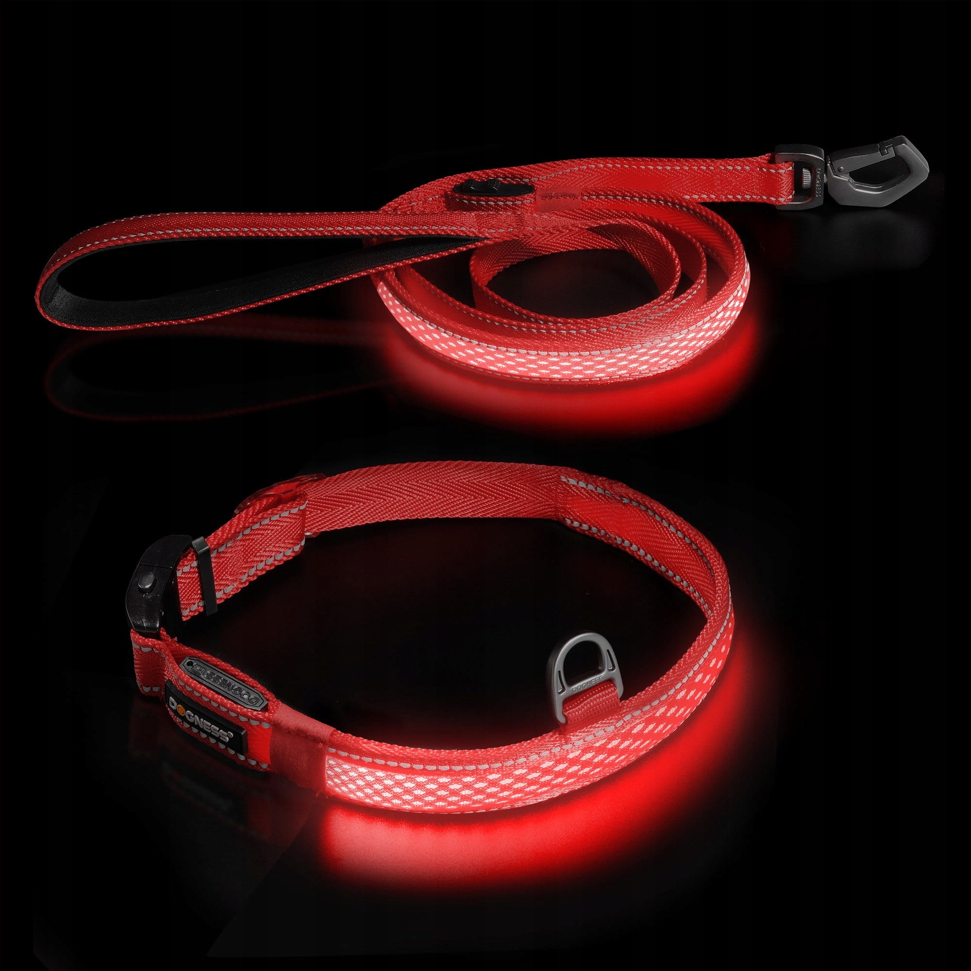 

Zestaw obroża Led (M) smycz Led (M/L) Dogness