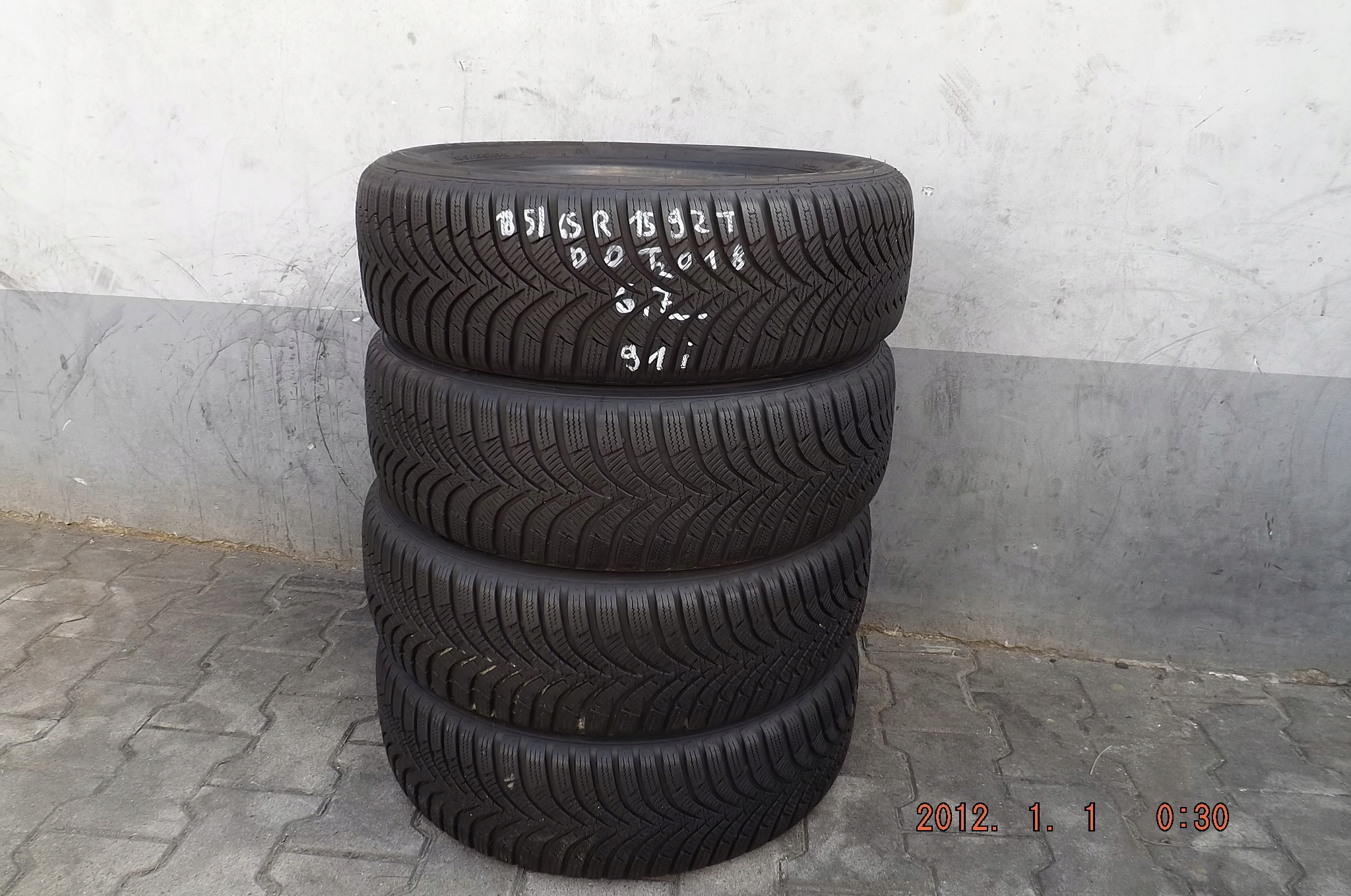 [91i] 4XZIMA 185/65R15 92T HANKOOK WINTER I*CEPT RS2 &