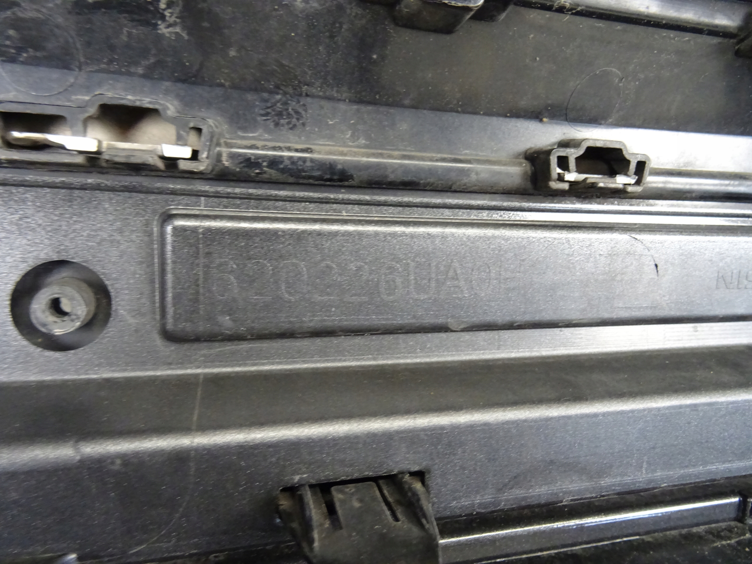 NISSAN QASHQAI bumper front front