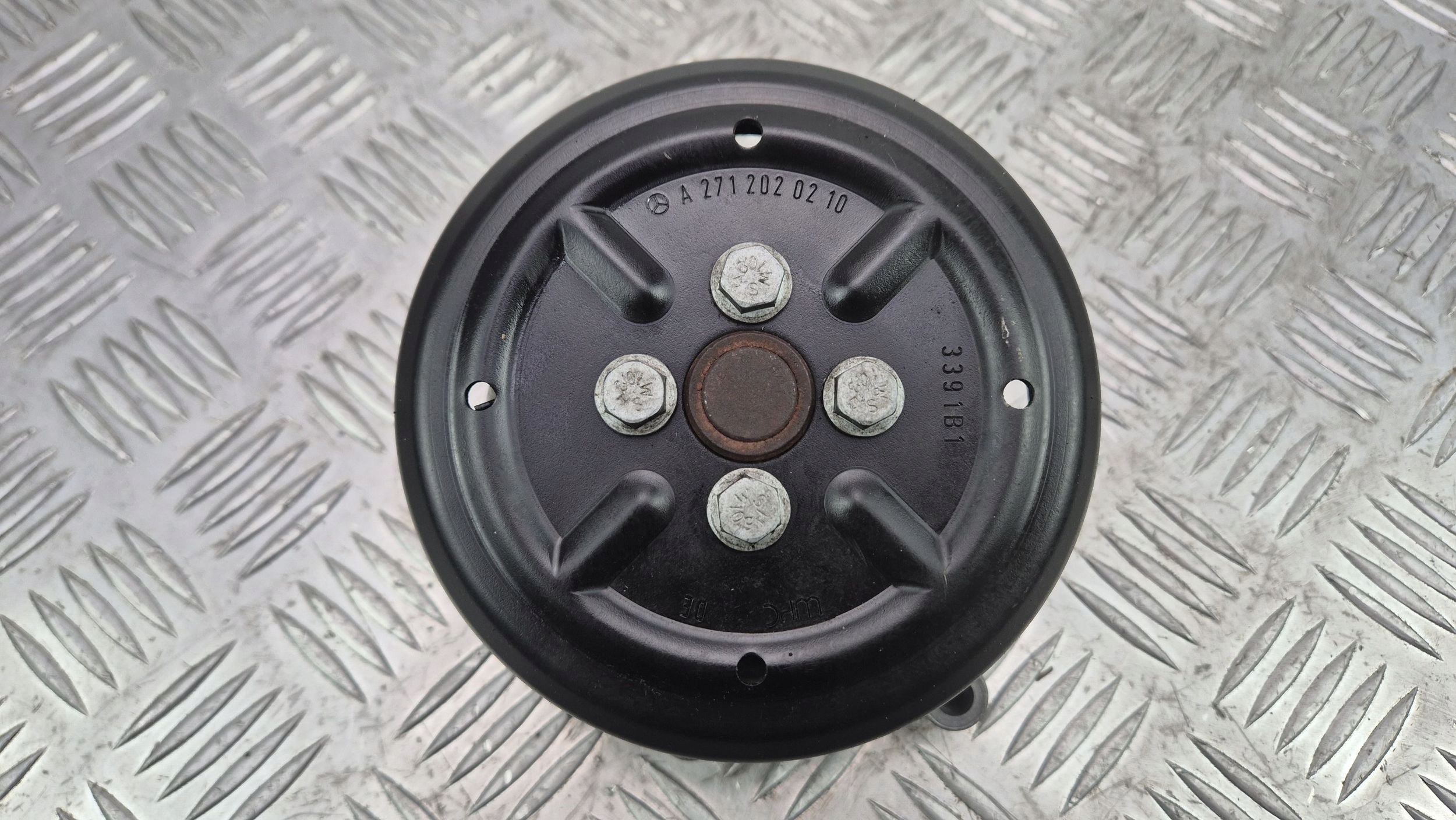 Mercedes C200 CGI W204 water pump A2712020210 M271.860
