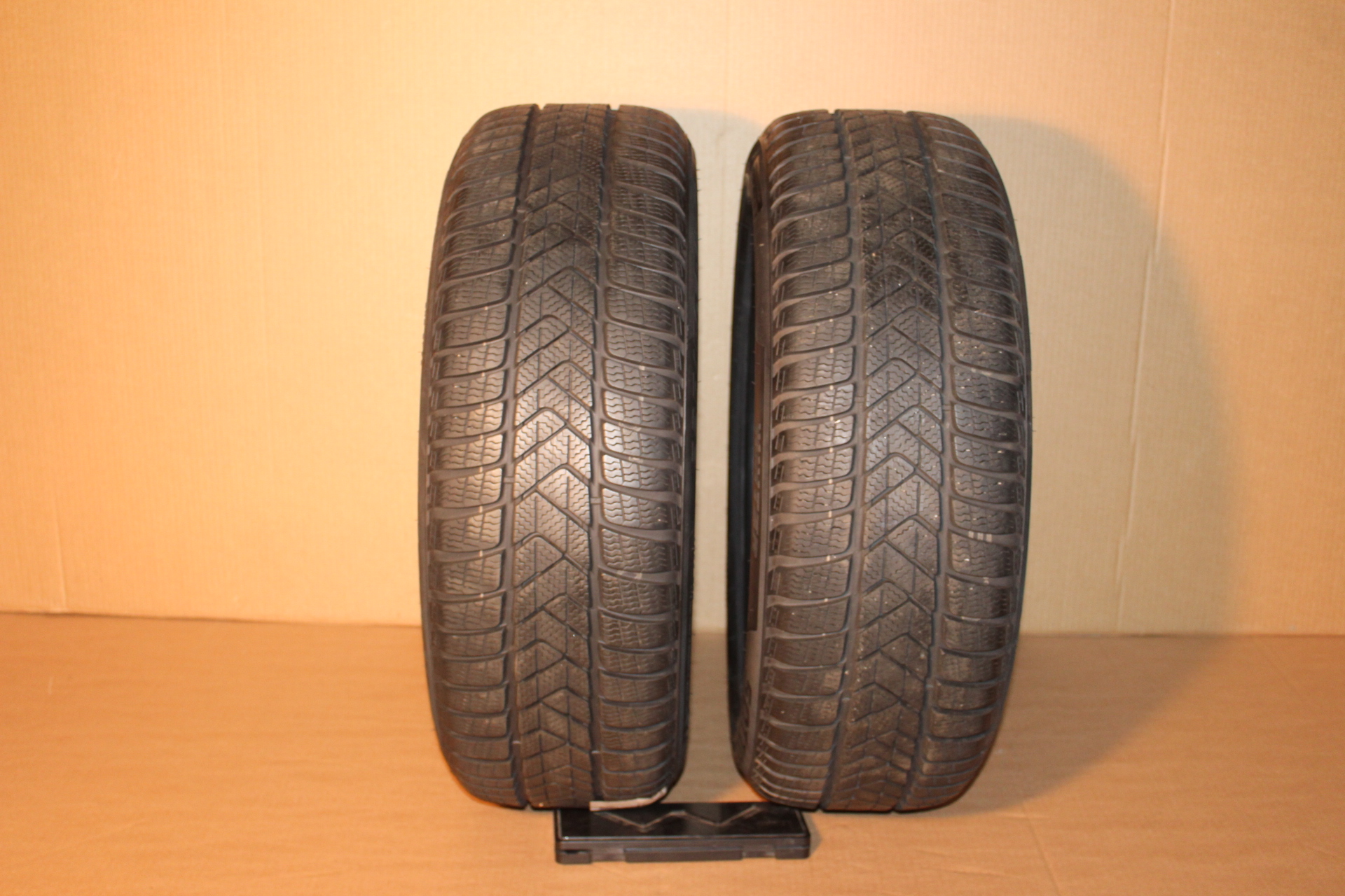 OPONY ZIMOWE 225/50R18 95H PIRELLI SOTTOZERO 3 RFT x2szt