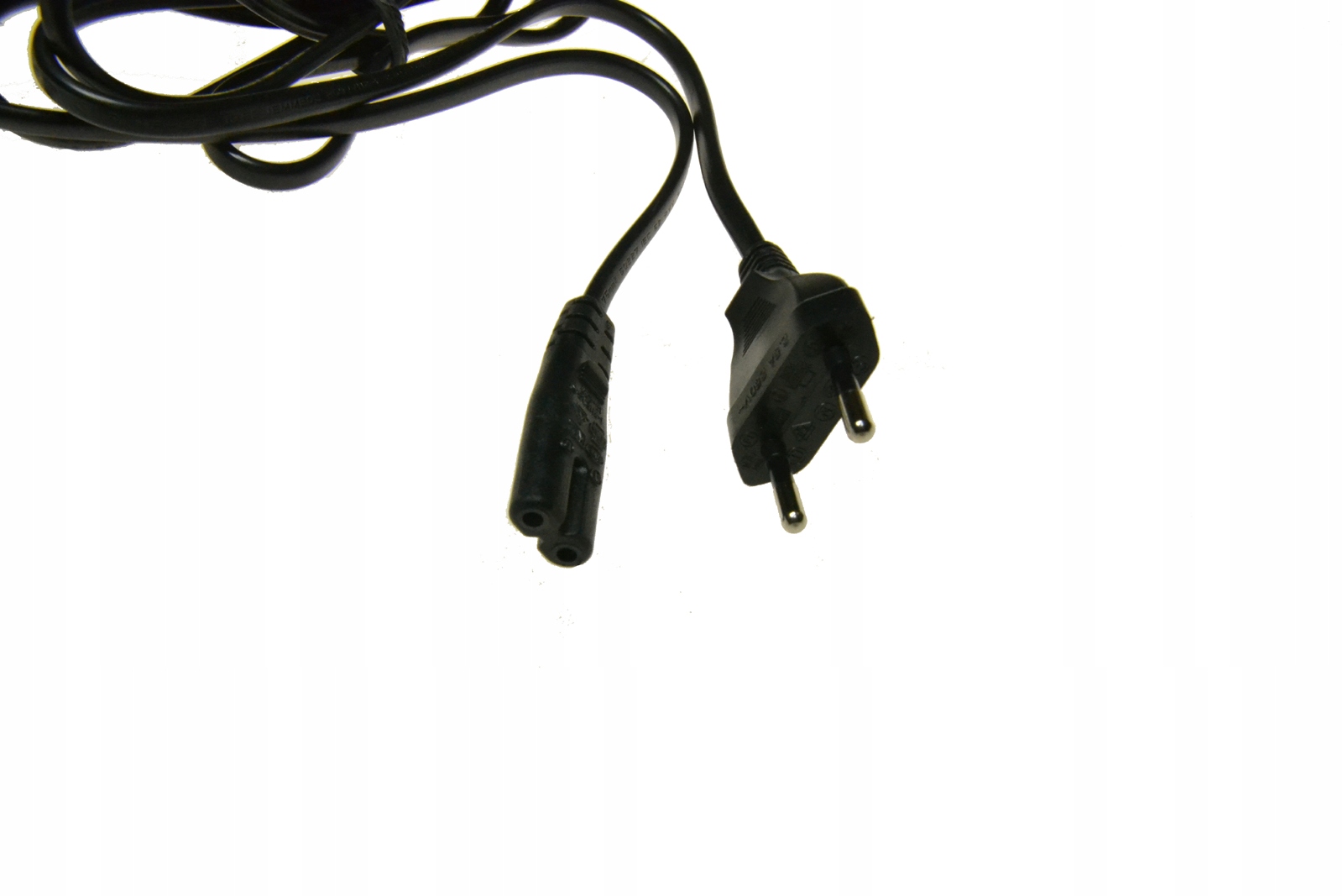 KABEL PRZEWÓD ZASILAJĄCY IEC C7 230V 2PIN ÓSEMKOWY Kod producenta PS2A006