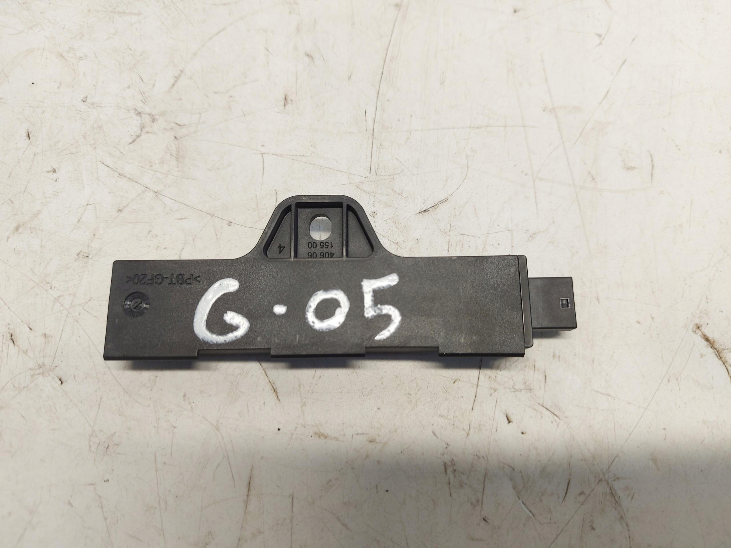 BMW G05 X5 3.0d 2019r Antenne DOSTEPU KOMFORTU 6832065