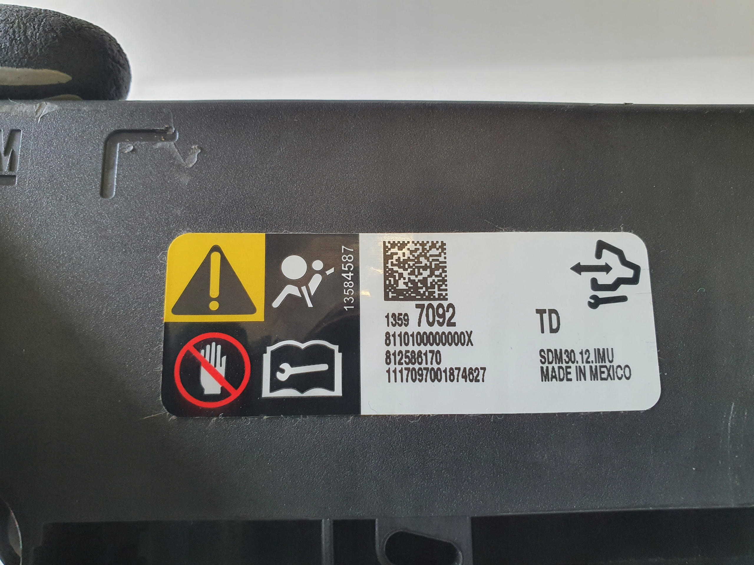 OPEL INSIGNIA CORSA ADAM SENSOR airbag 13597092