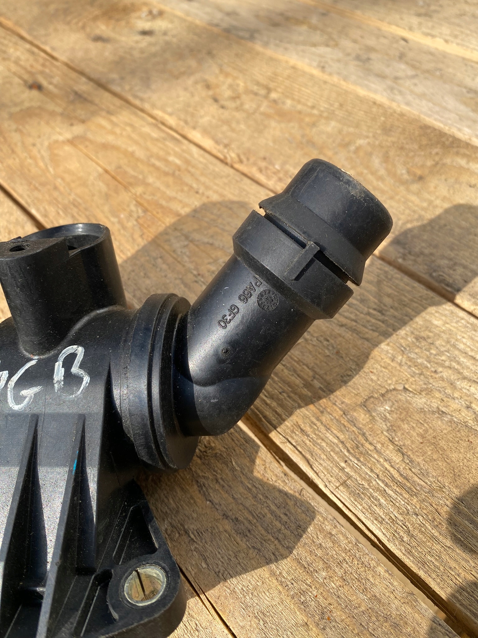 Scatola termostato audi 2.0 TFSI BGB
