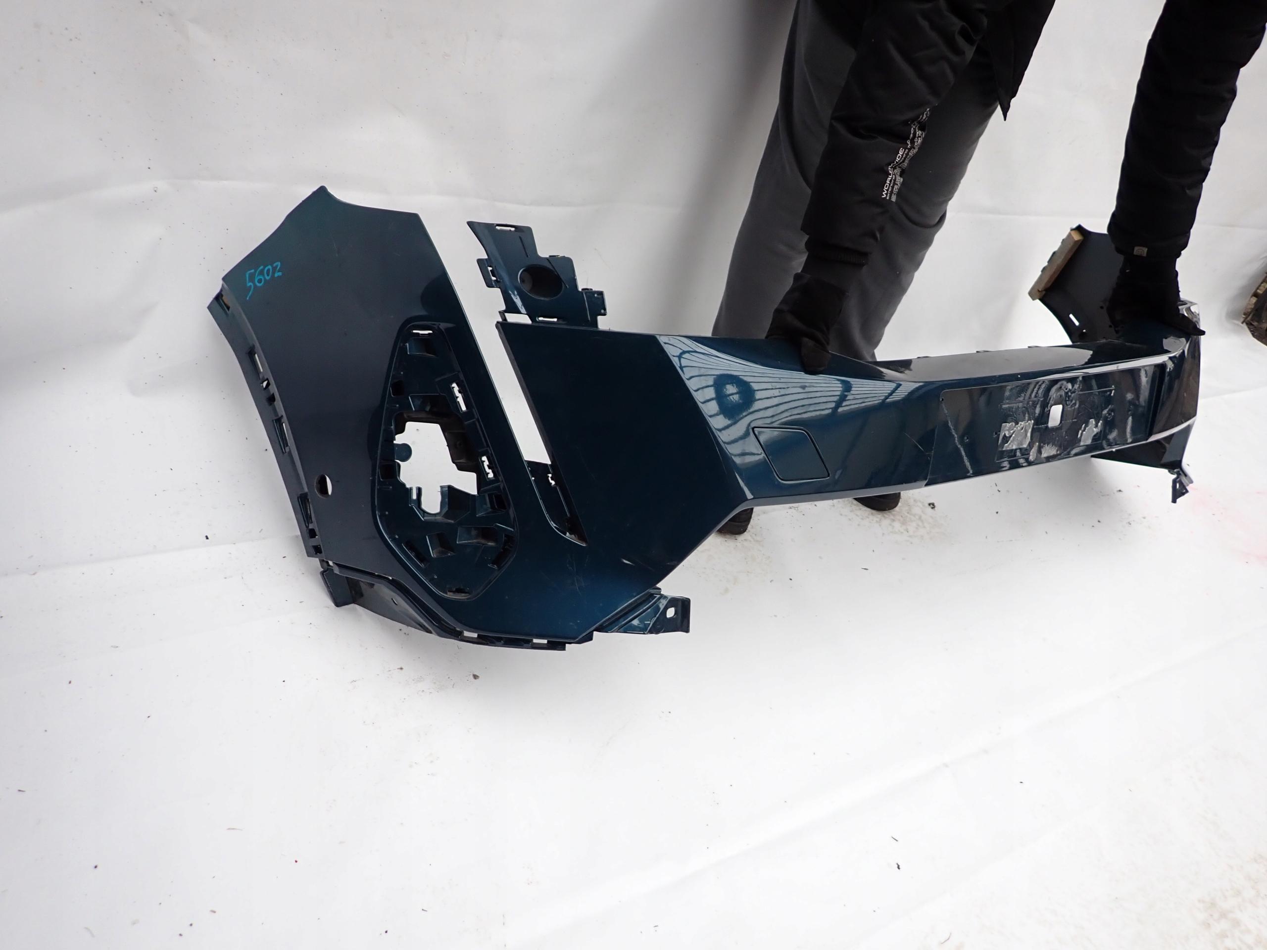 PEUGEOT 3008 II LIFT 20- bumper front front PDC