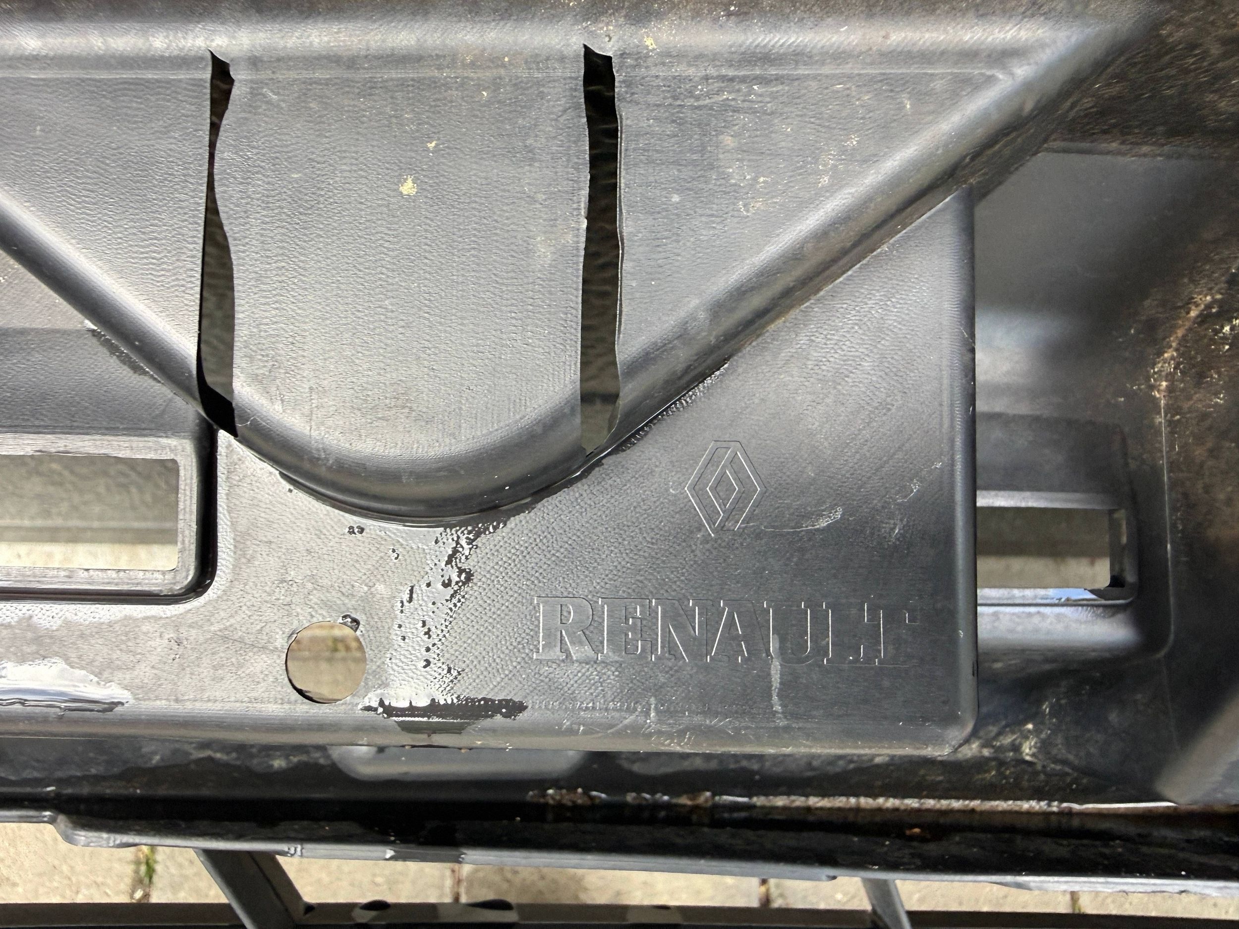 Renault Scenic 3 III Lift 13- support below grill front