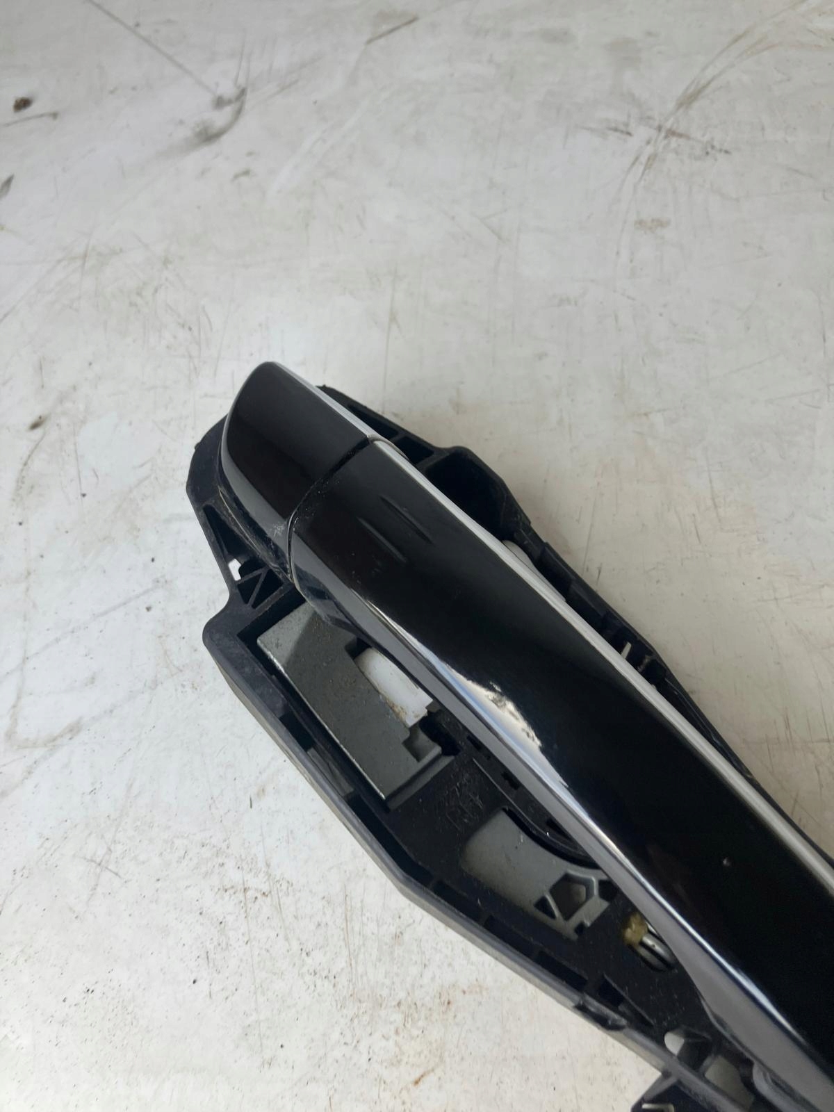 handle right front PEUGEOT 308 T9 KEYLESS CHROM KTVD #22