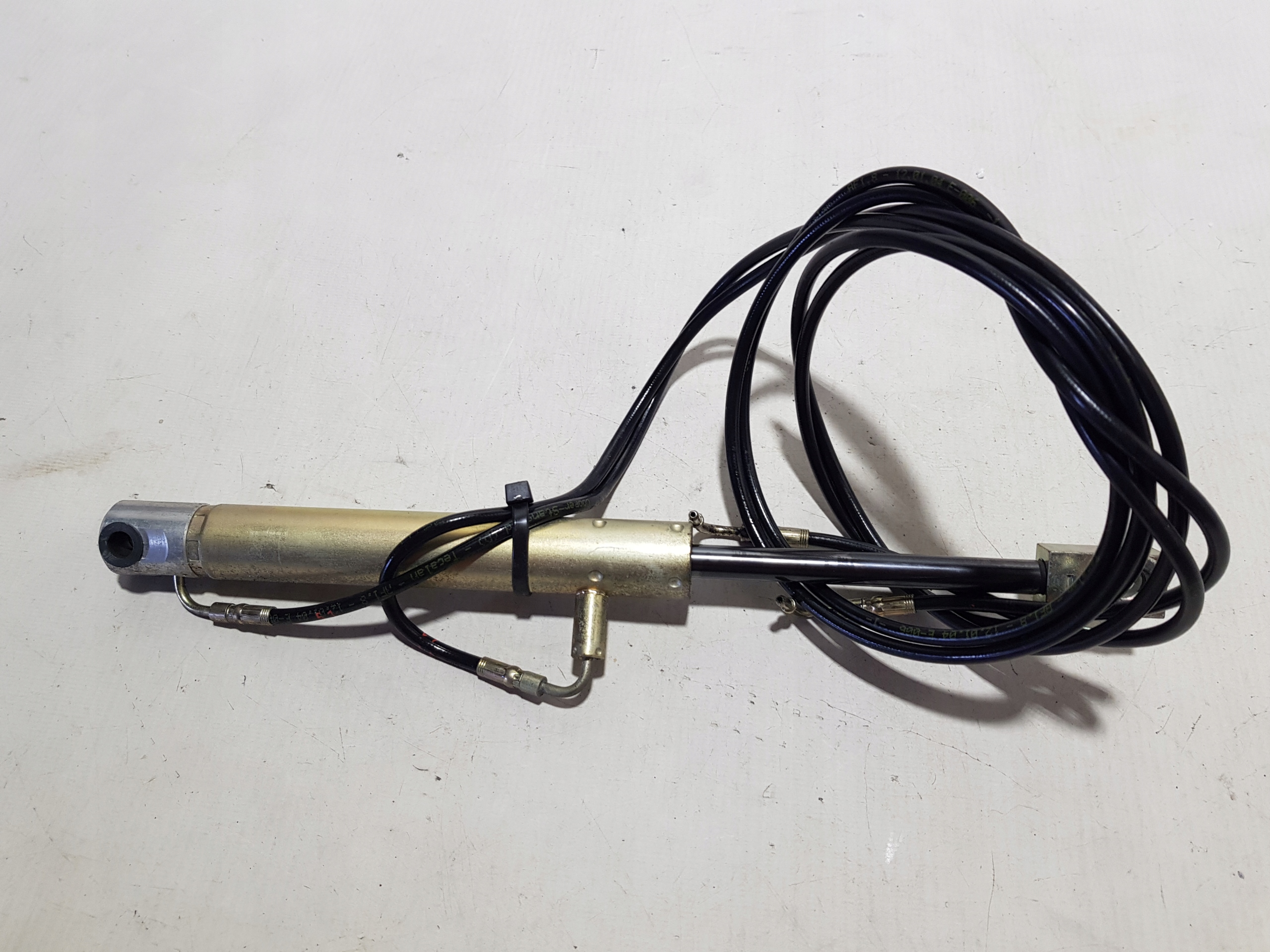 MERCEDES SL R230 W230 damper roofs left 51 41