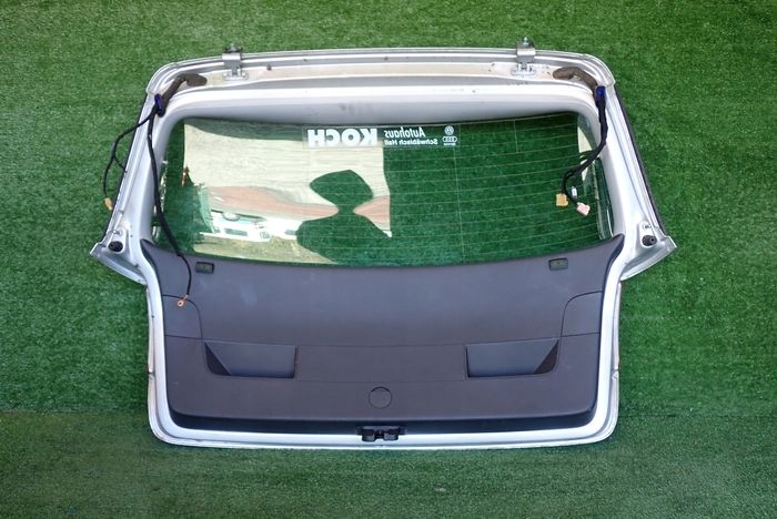 VW GOLF V boot doors rear part