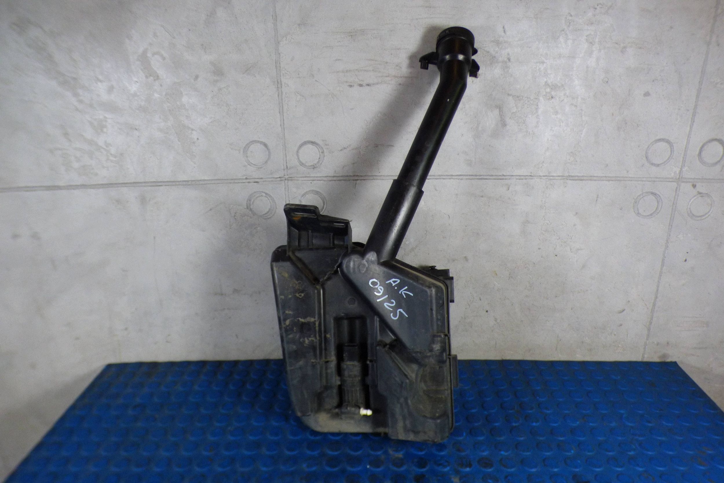 Opel Astra K V washer fluid tank 39199126 stBDB KPL