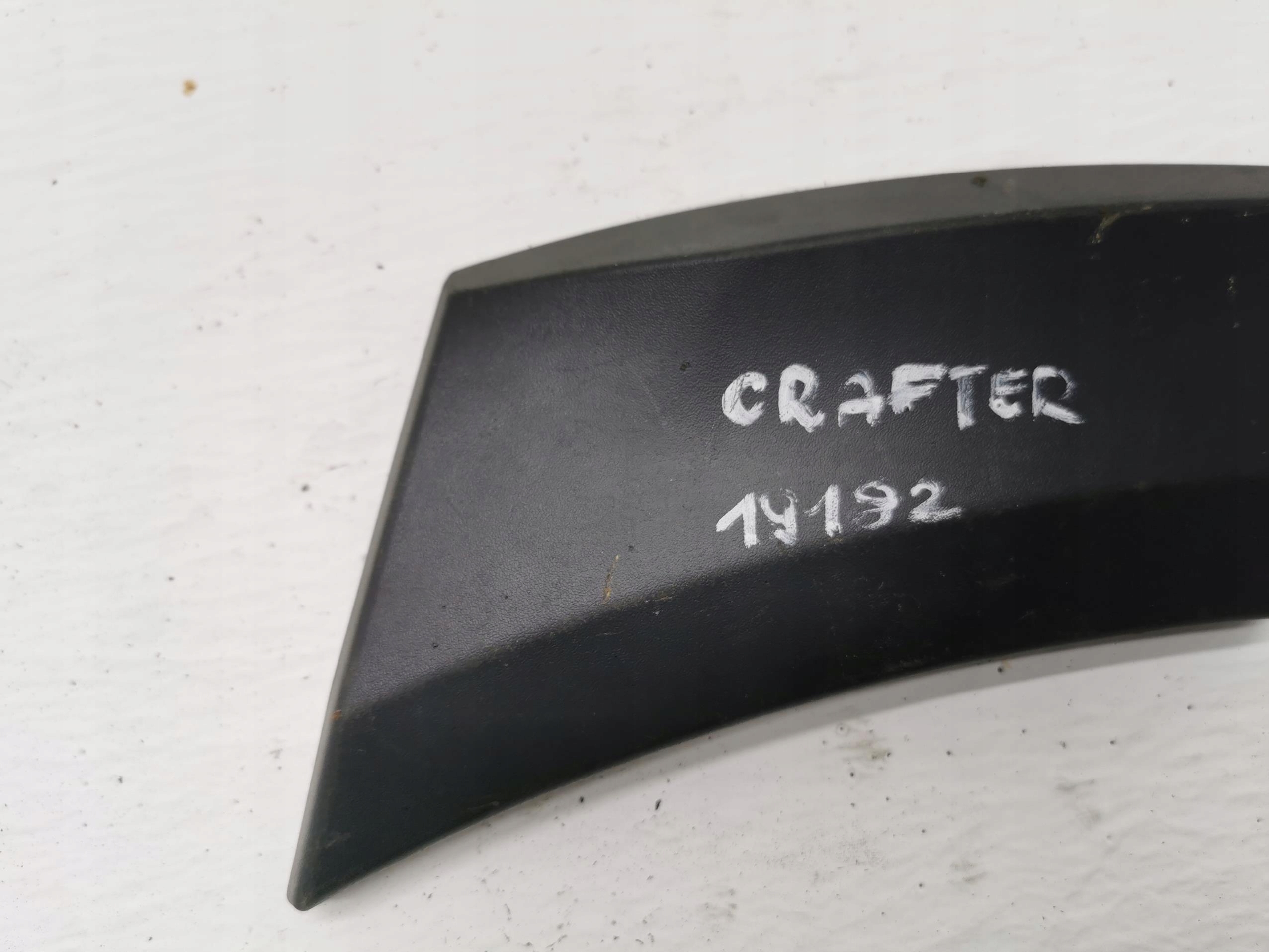 Moulage Aile MERCEDES SPRINTER W906 A9066902562