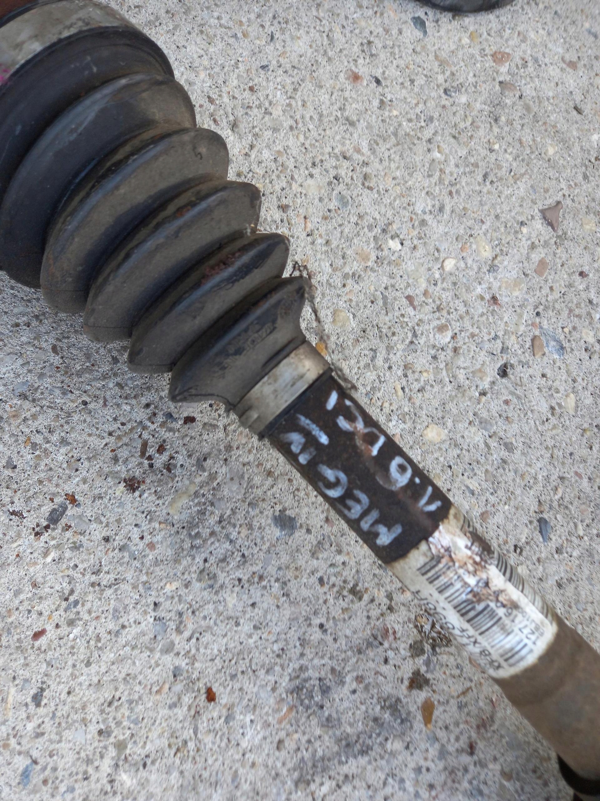semi-axis short. left RENAULT MEGANE IV 1.6 DCI 16