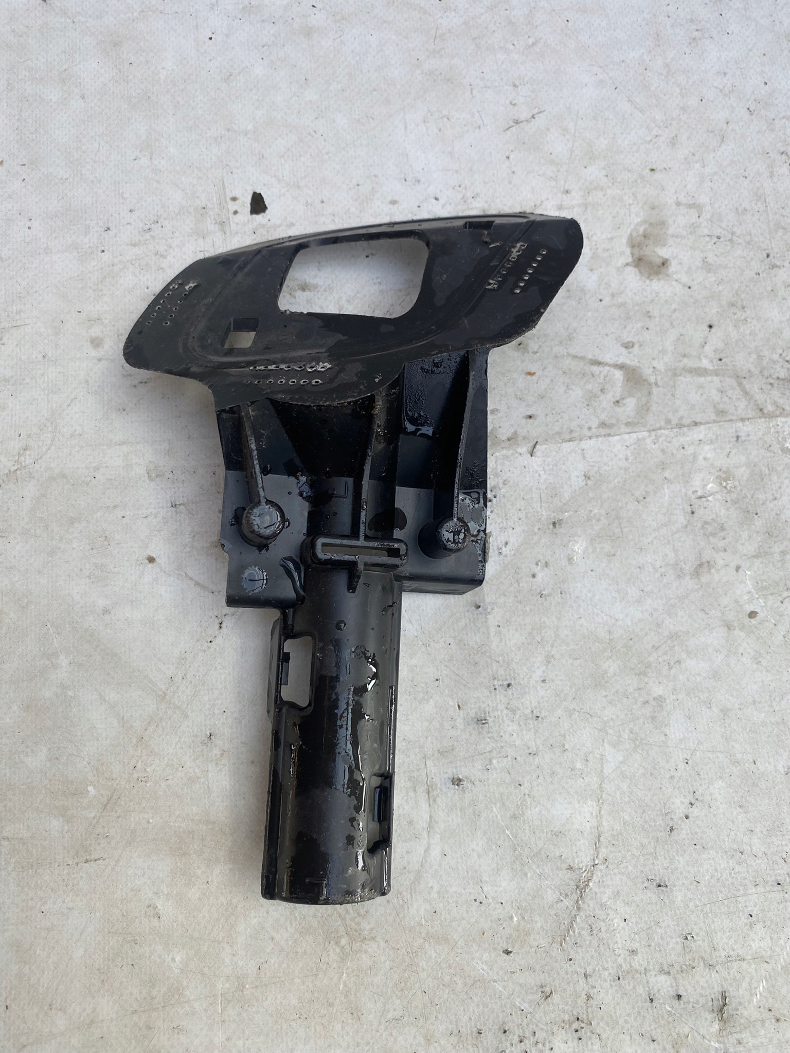 RENAULT SCENIC IV 4 Halter links Halter DYSZY der Spritzdüse links