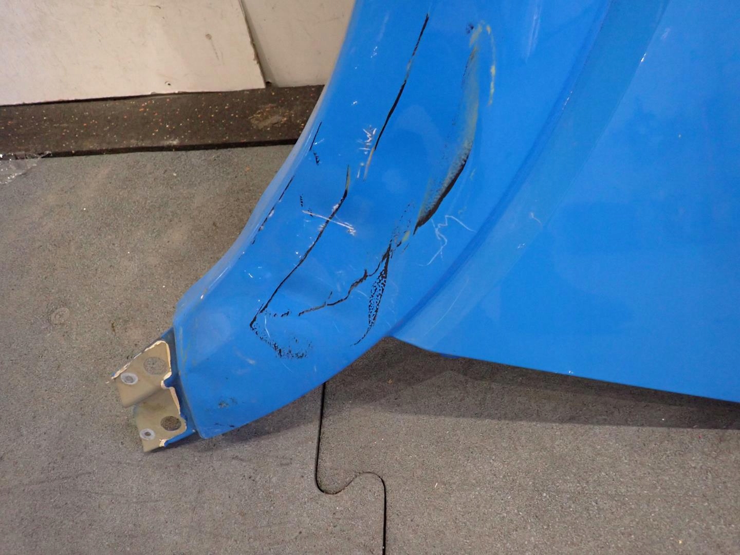 fender front front left MERCEDES SPRINTER W906 LIFT 2013