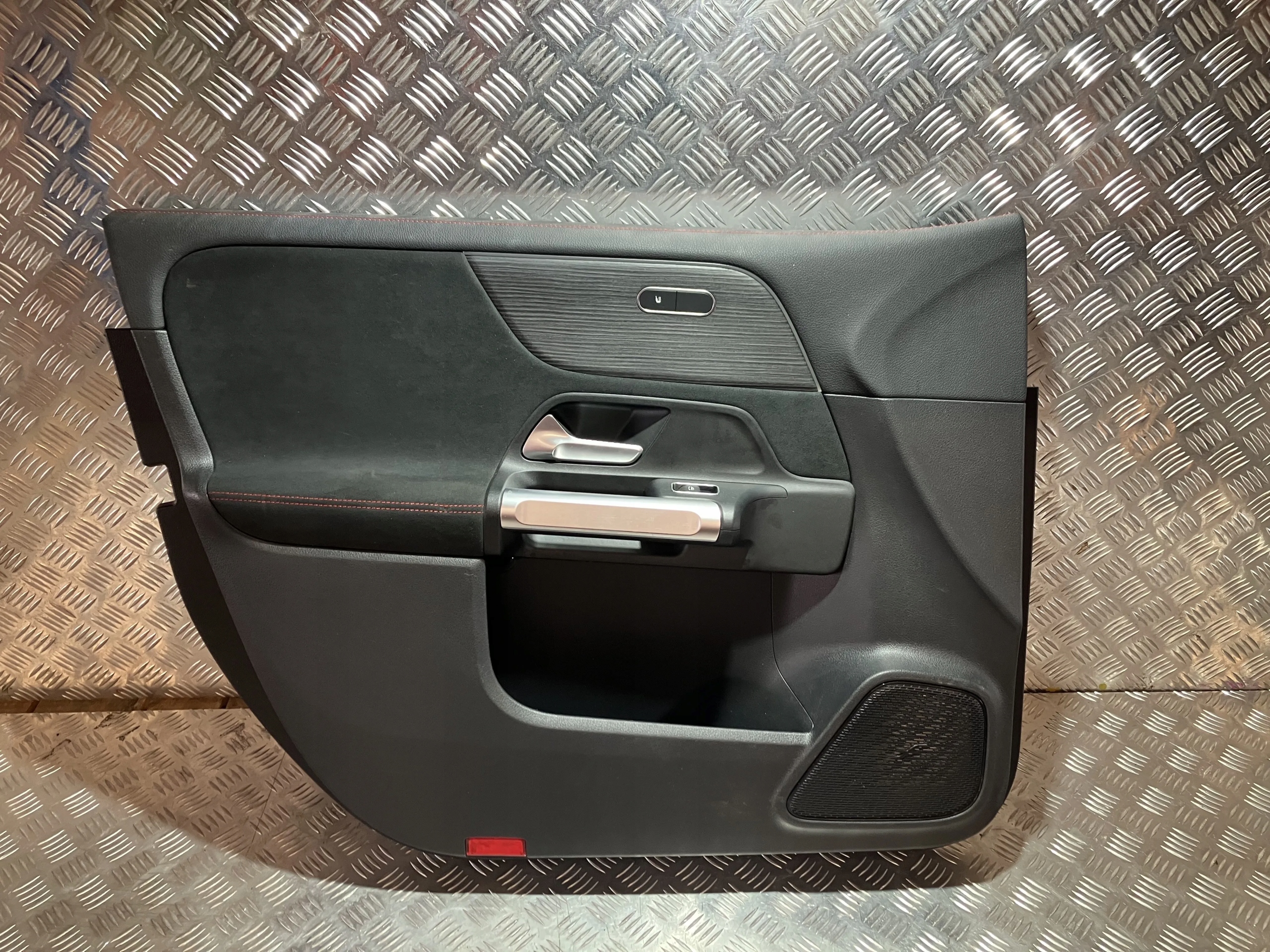 комплект AMG MERCEDES EQB X243 300 7
