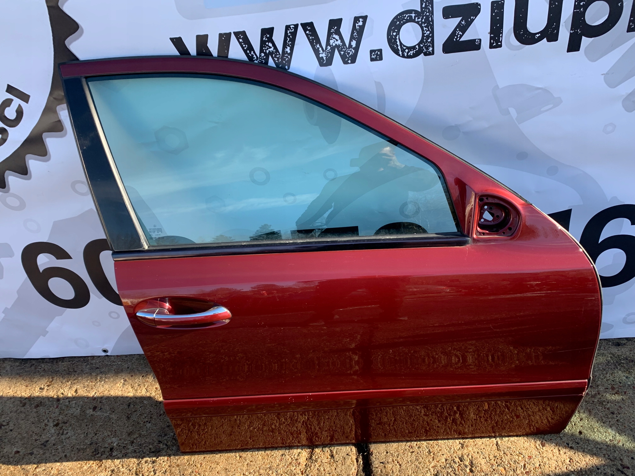 MERCEDES W211 E-KLASA door right right front front 567 c567